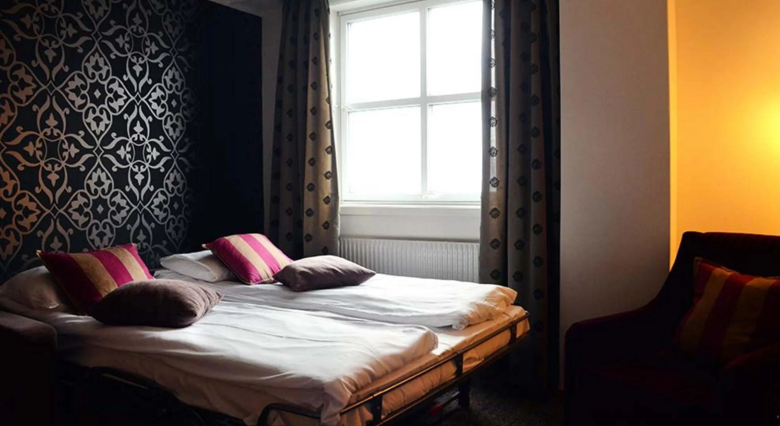 Bed in Home Hotel Arcticus