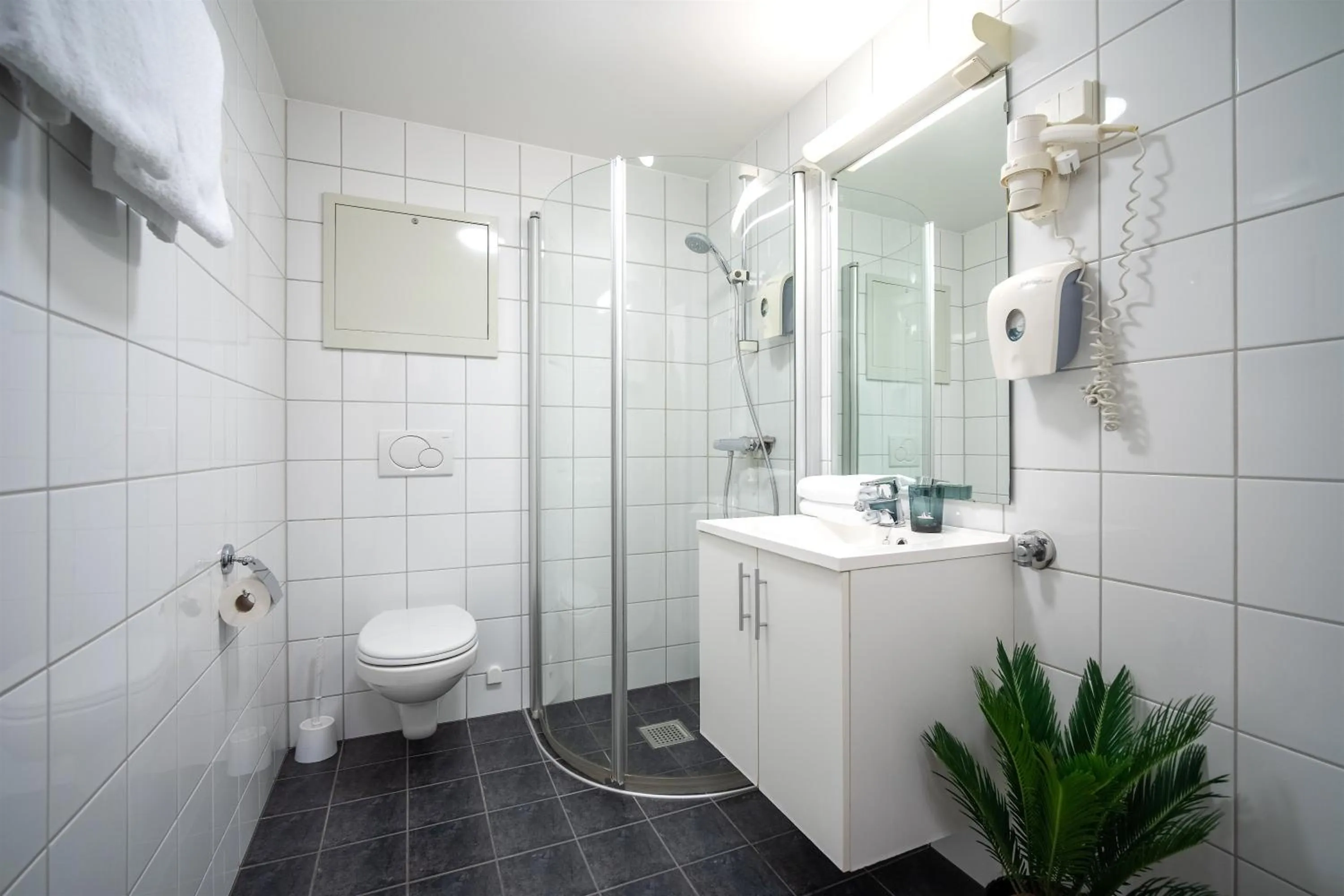 Bathroom in Enter City Hotel