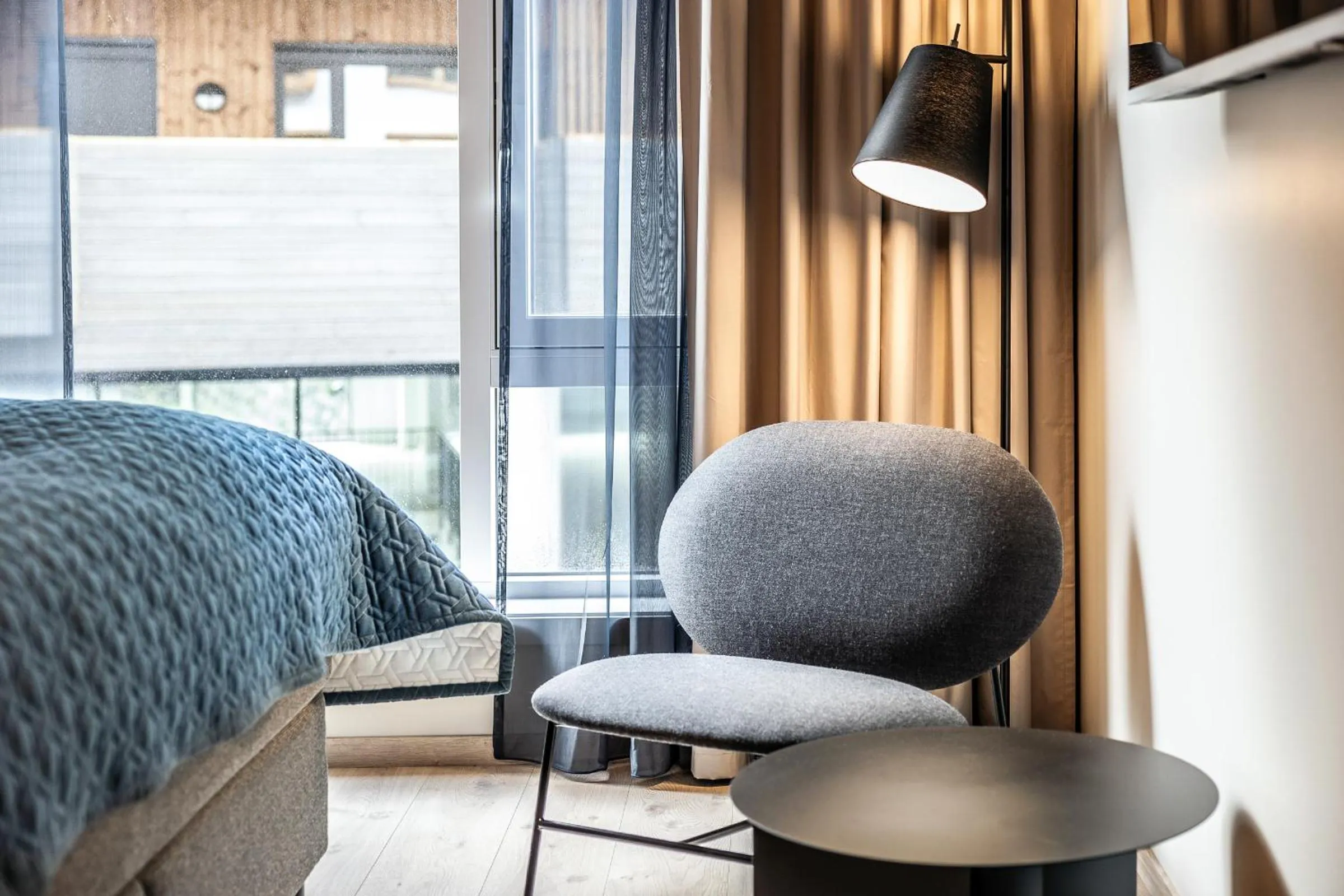 Seating area, Bed in Quality Hotel Grand Larvik