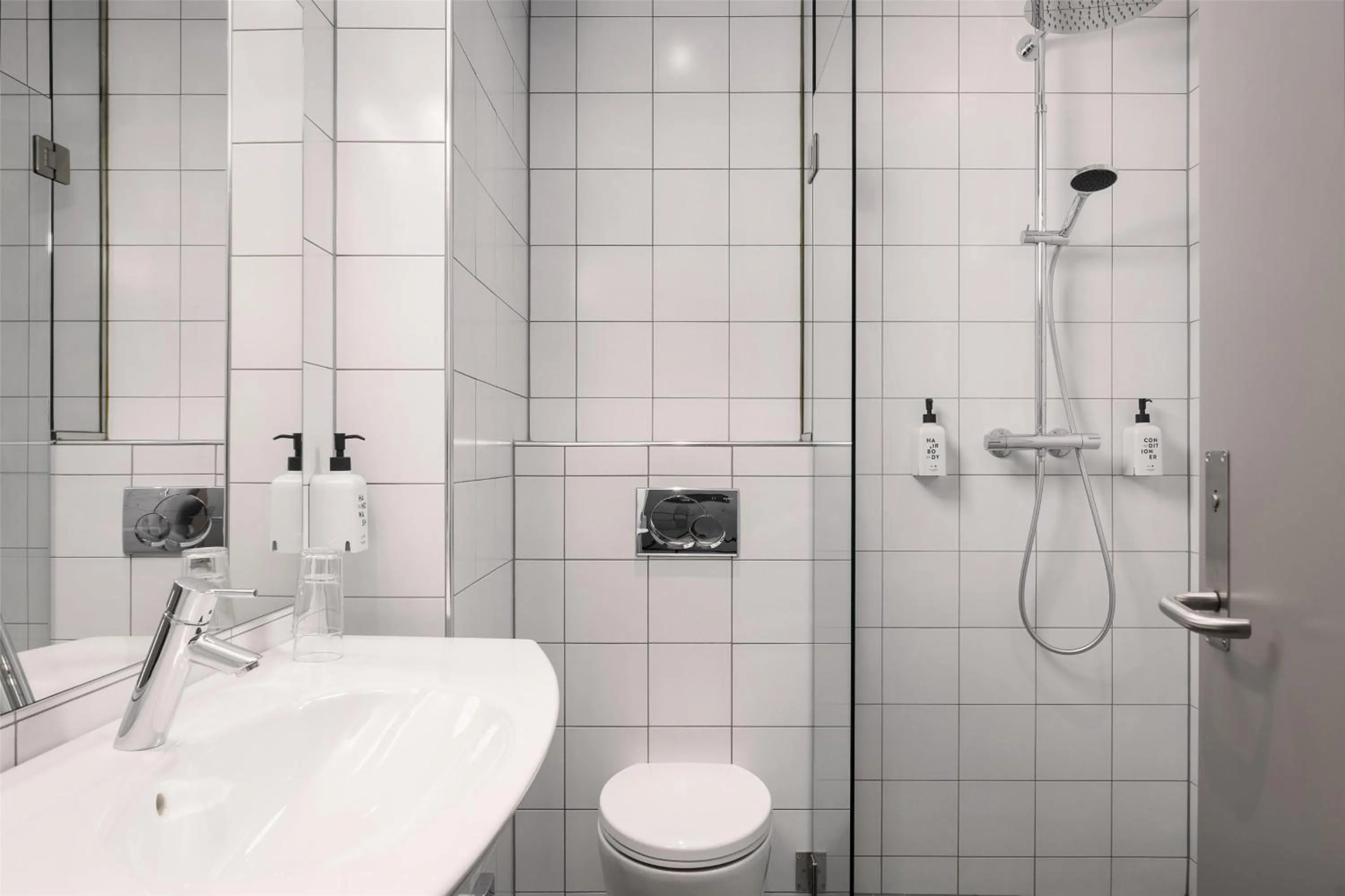 Bathroom in Scandic Sunnfjord Hotel & Spa