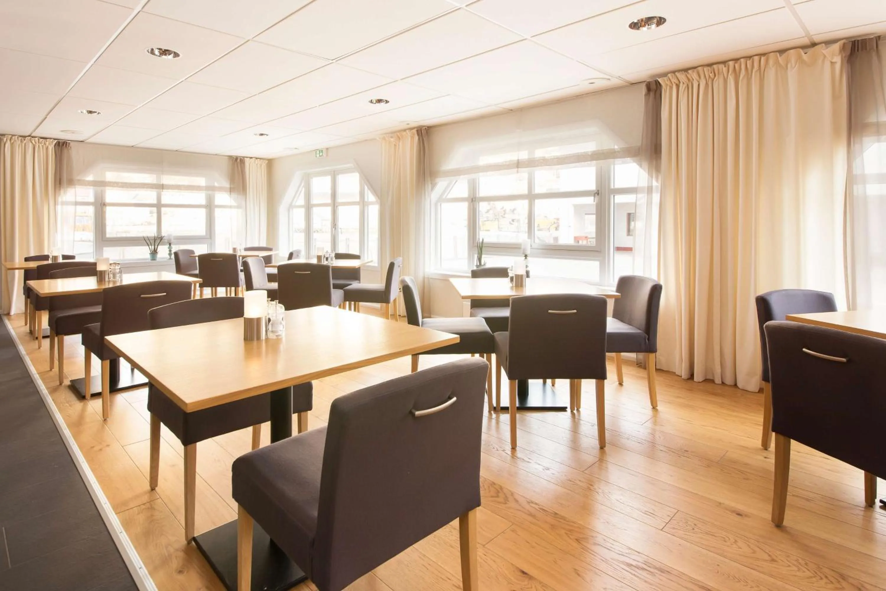 Breakfast in Scandic Bryggen