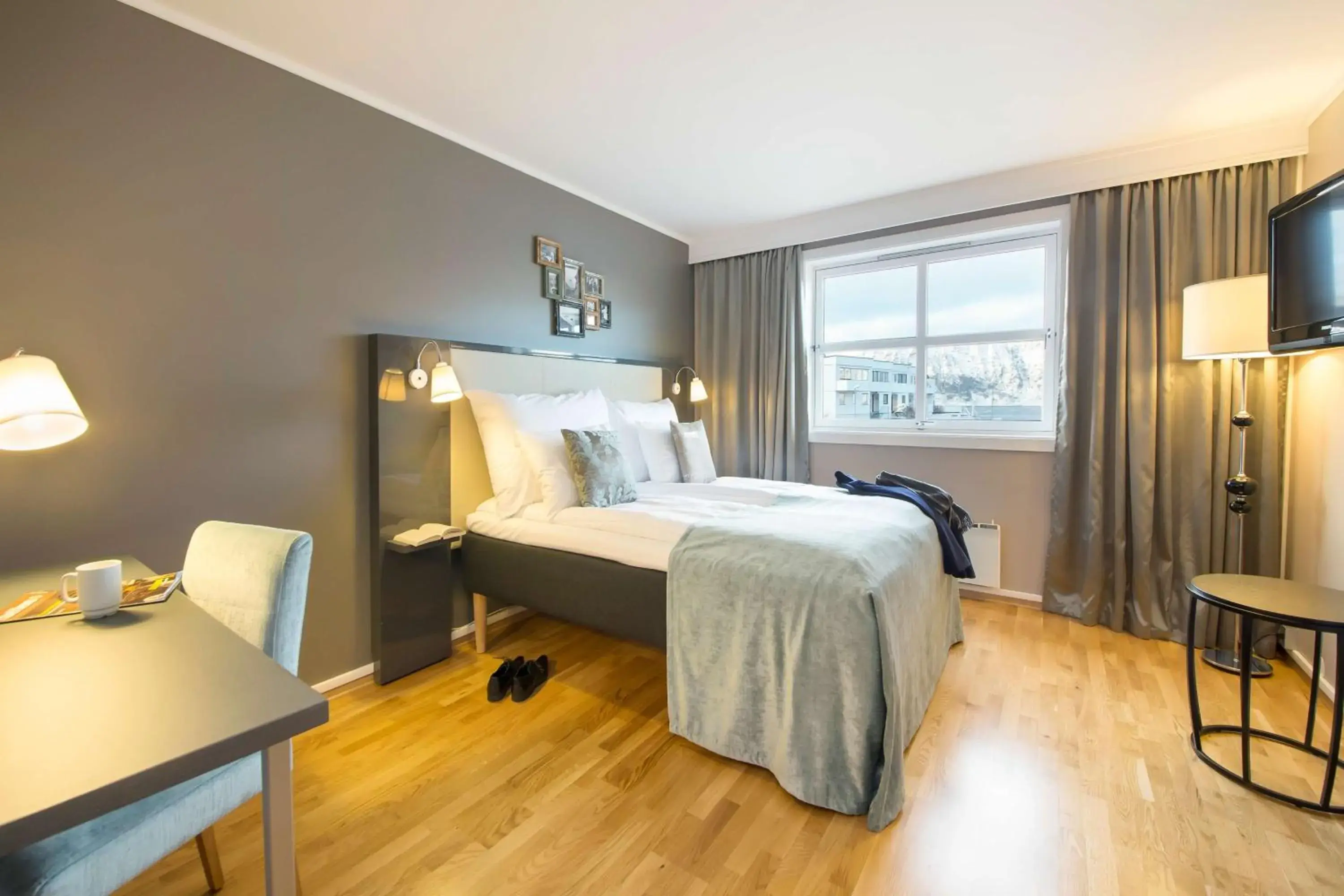 Superior Double Room in Scandic Bryggen Superior Double Room in Scandic Bryggen