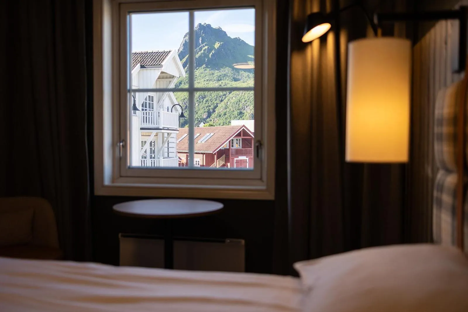 Natural landscape, Bed in Scandic Svolvær