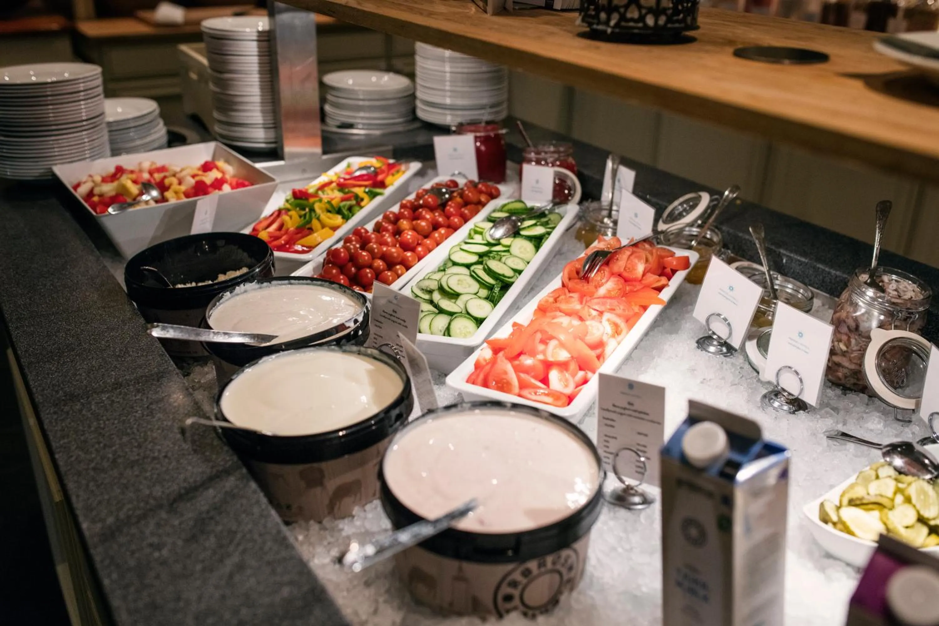 Buffet breakfast in Røros Hotell - Bad & Velvære