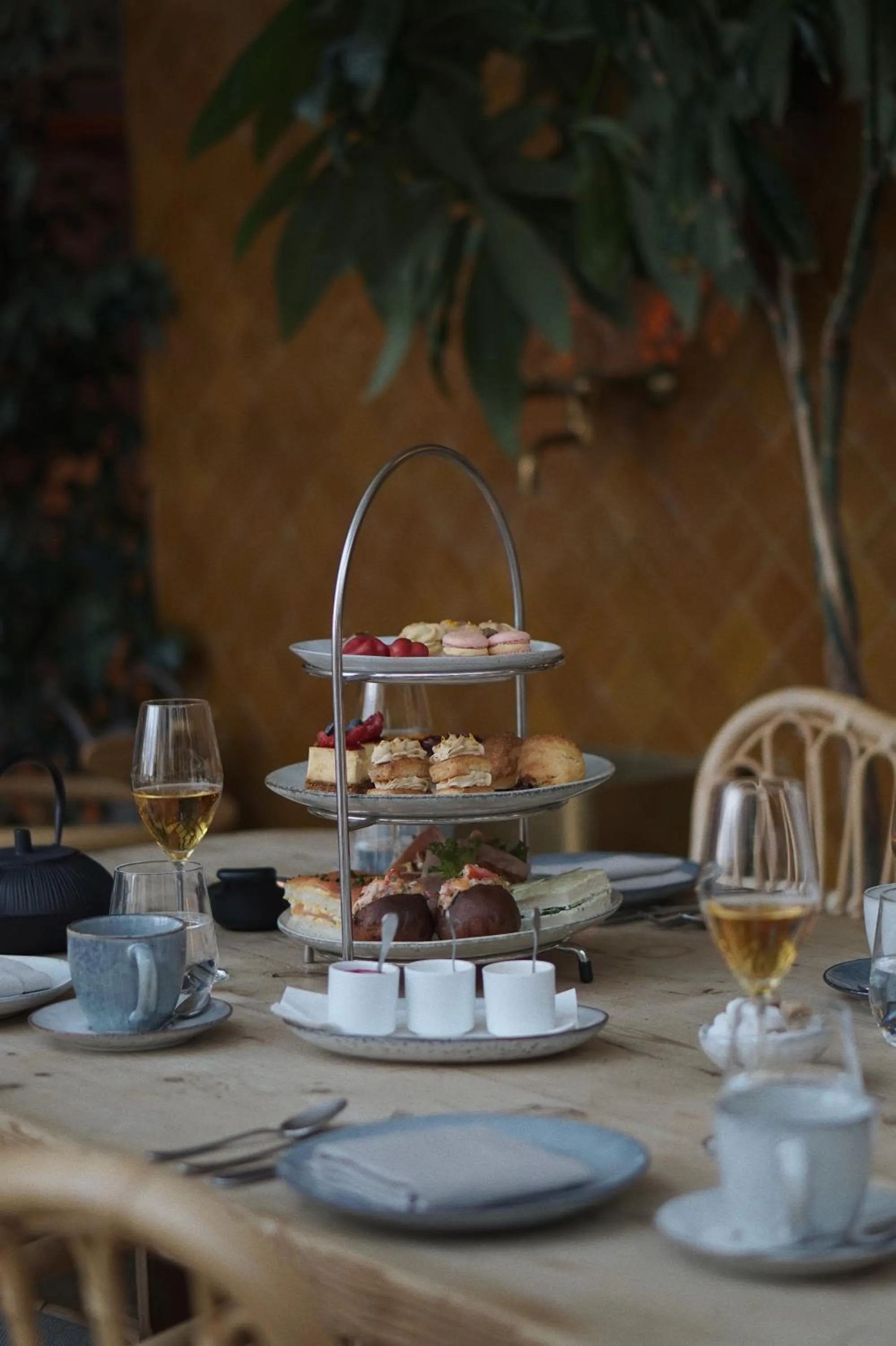 Restaurant/places to eat in Hotel Brosundet