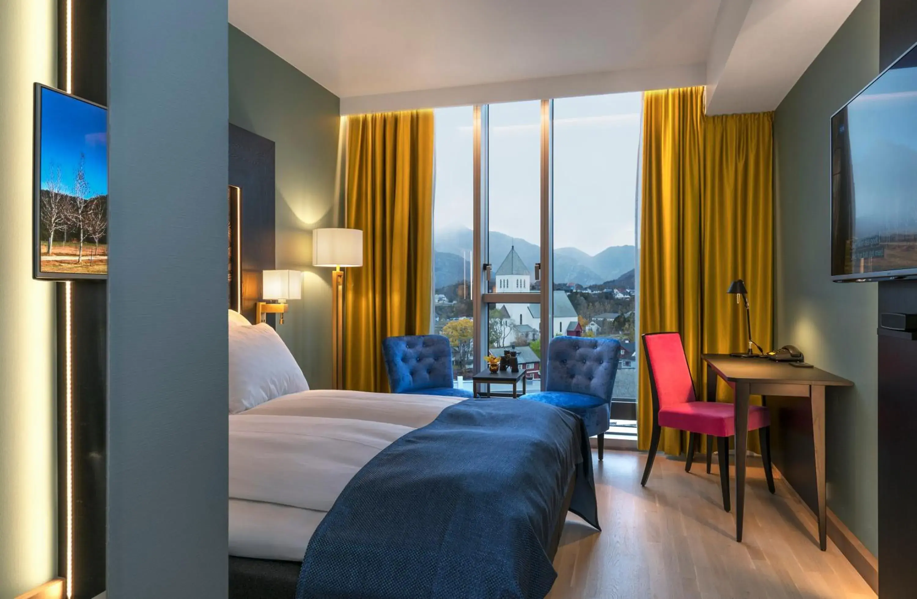 Standard Double Room in Thon Hotel Lofoten Standard Double Room in Thon Hotel Lofoten