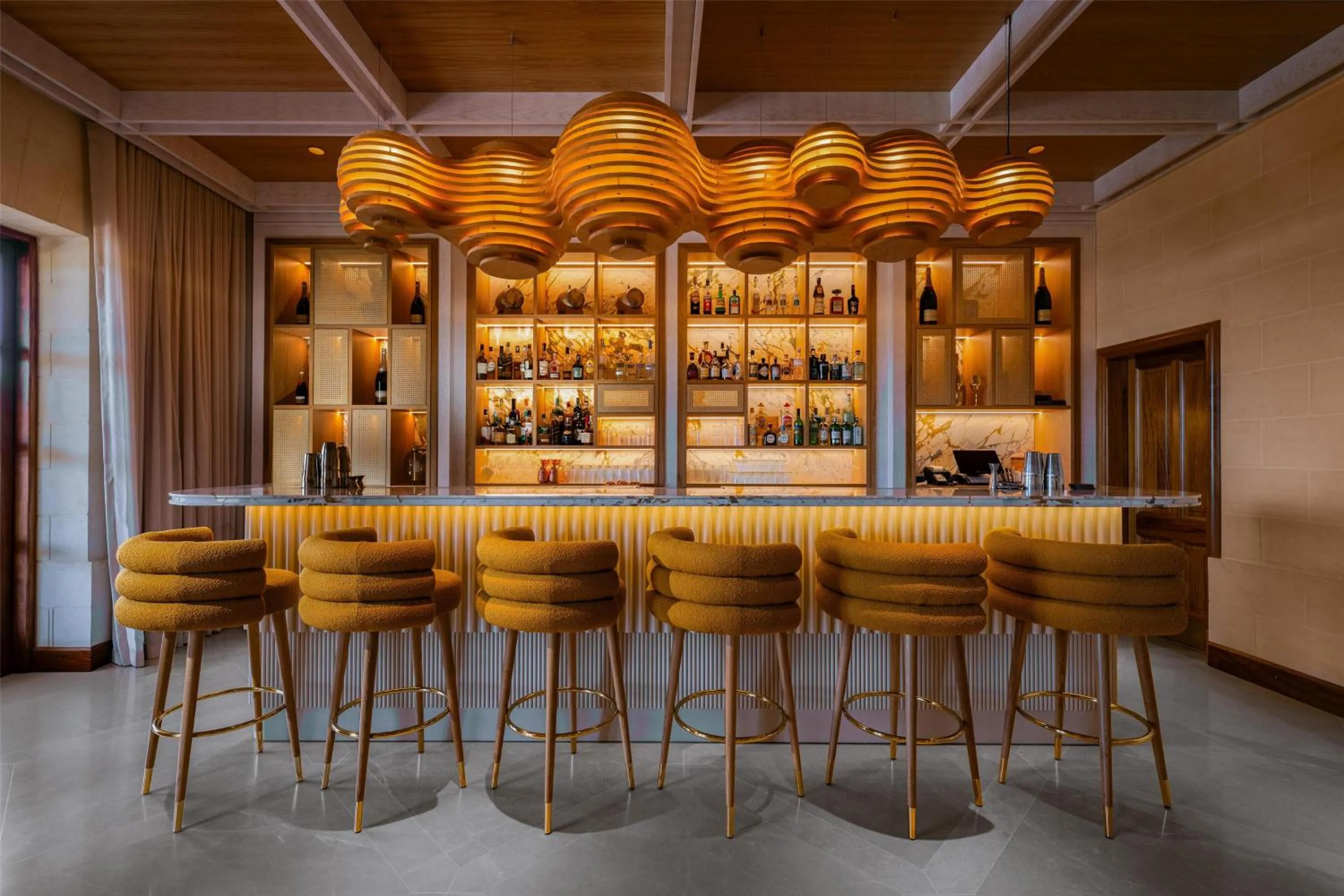 Lounge or bar in Kempinski Hotel San Lawrenz