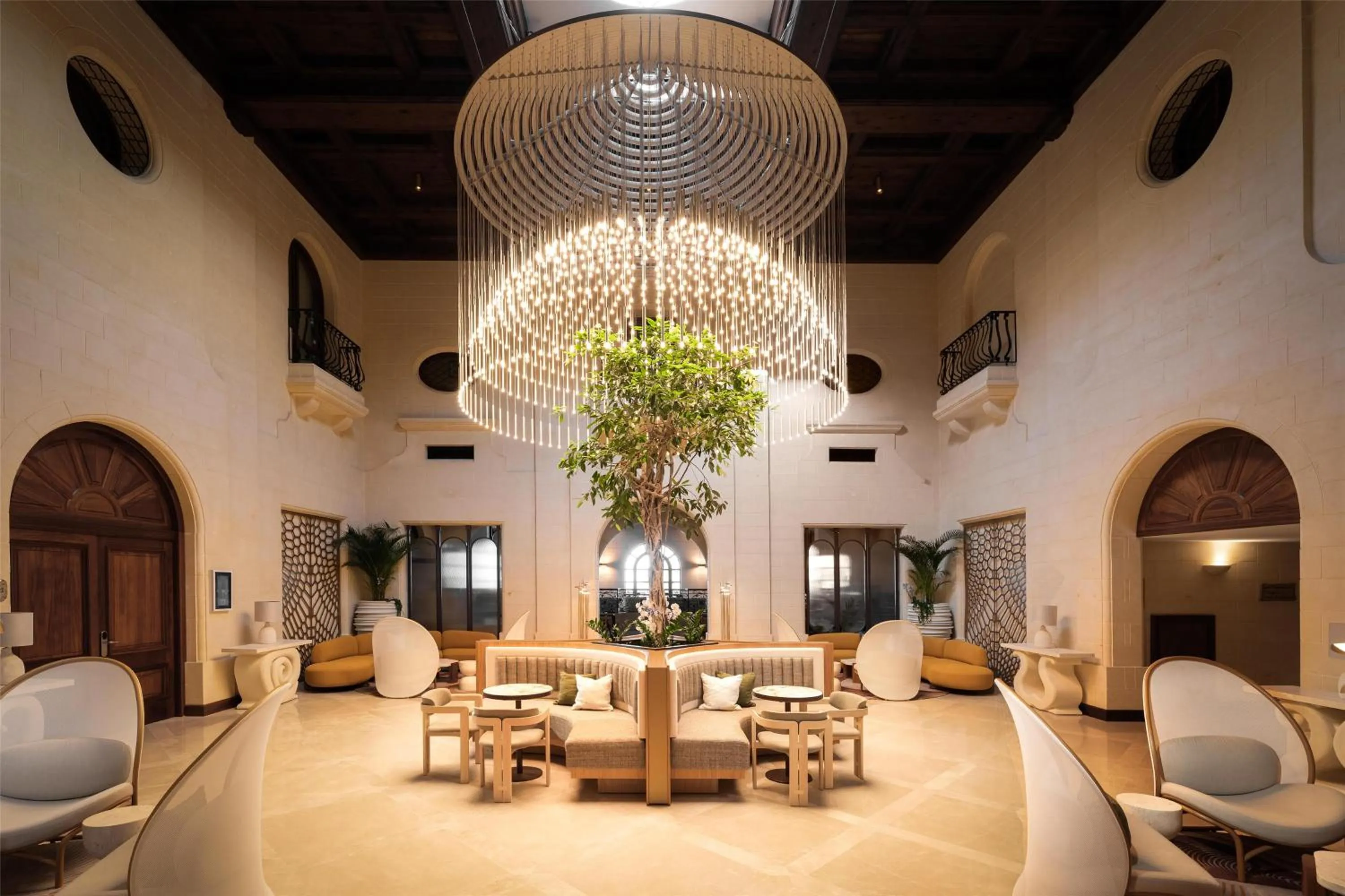 Lobby or reception in Kempinski Hotel San Lawrenz