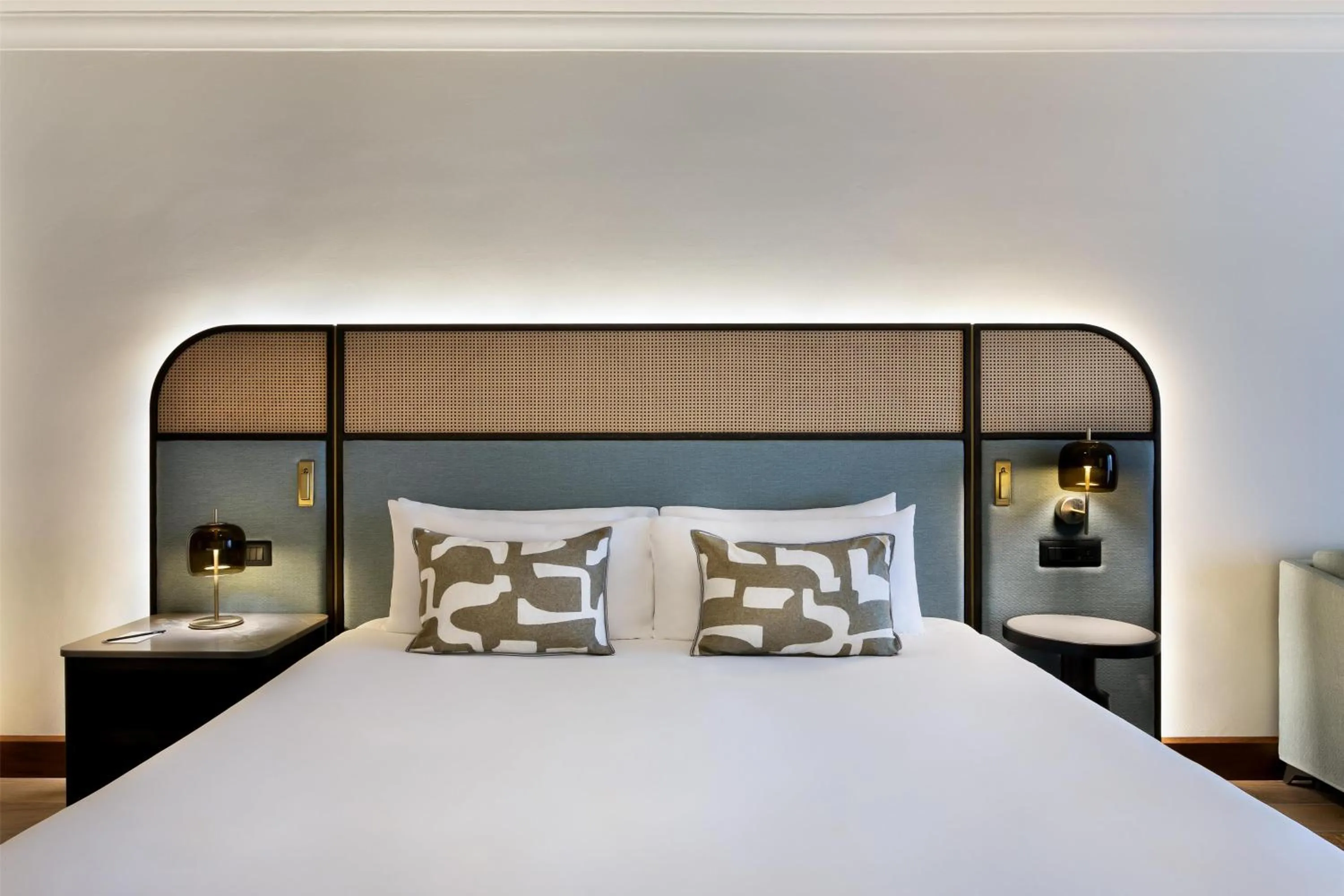 Bedroom, Bed in Kempinski Hotel San Lawrenz