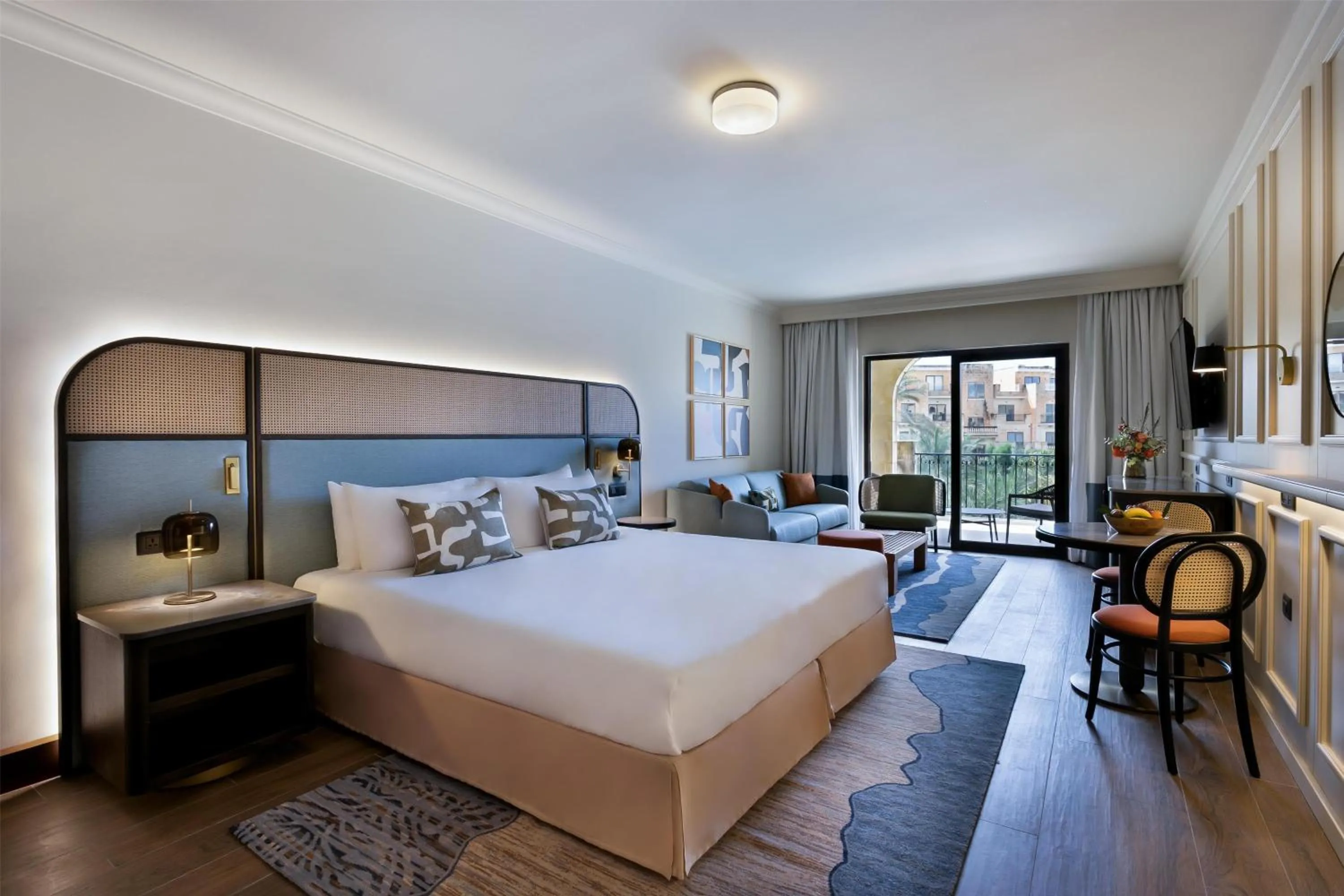 Bedroom, Bed in Kempinski Hotel San Lawrenz