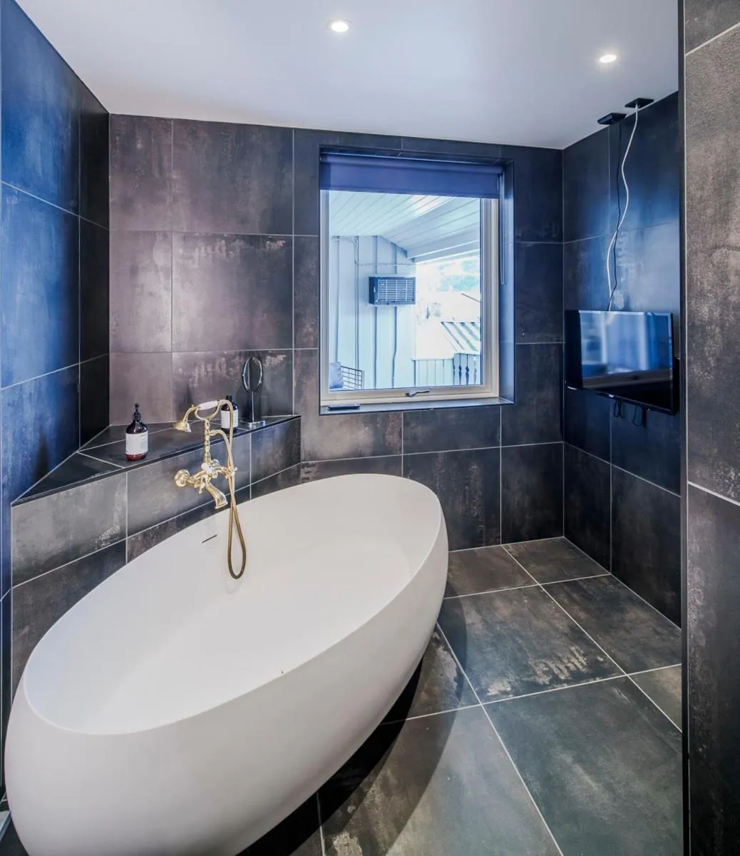 Bathroom in Villa Vågå - by Classic Norway Hotels