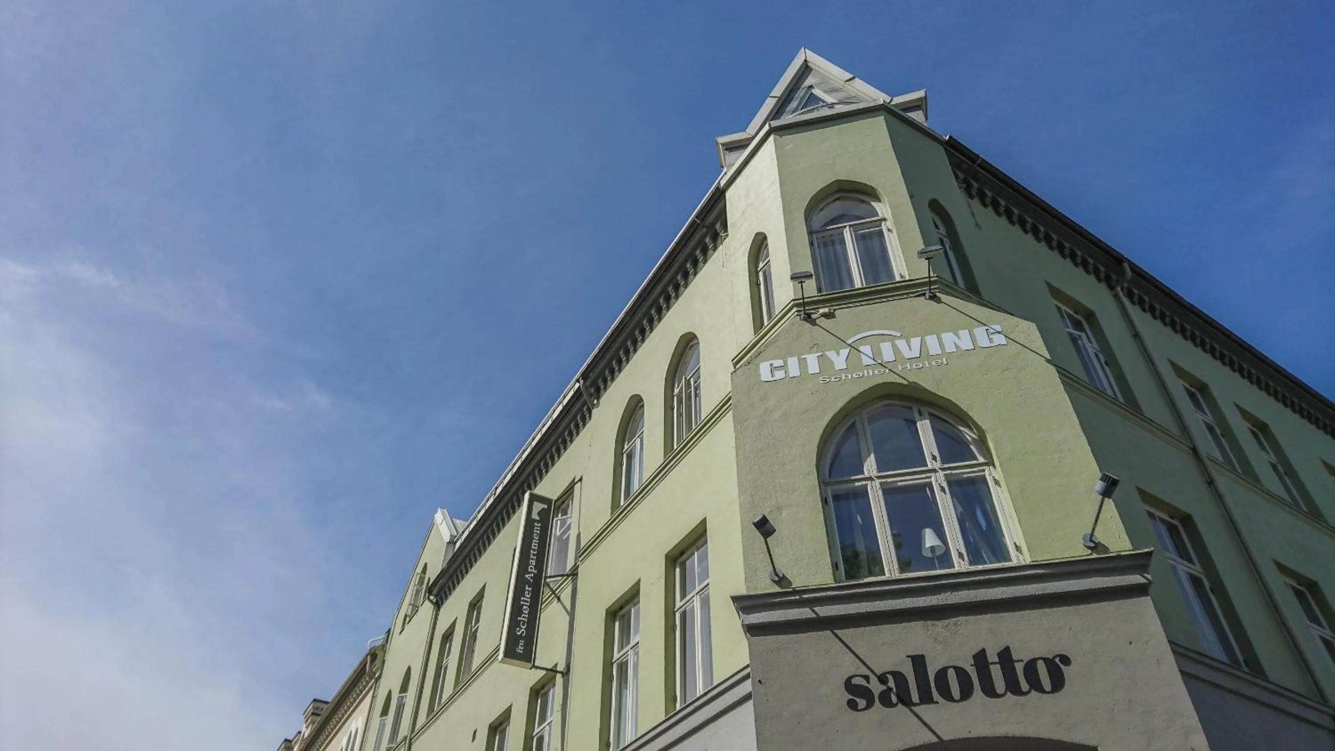 Facade/entrance in City Living Schøller Hotel