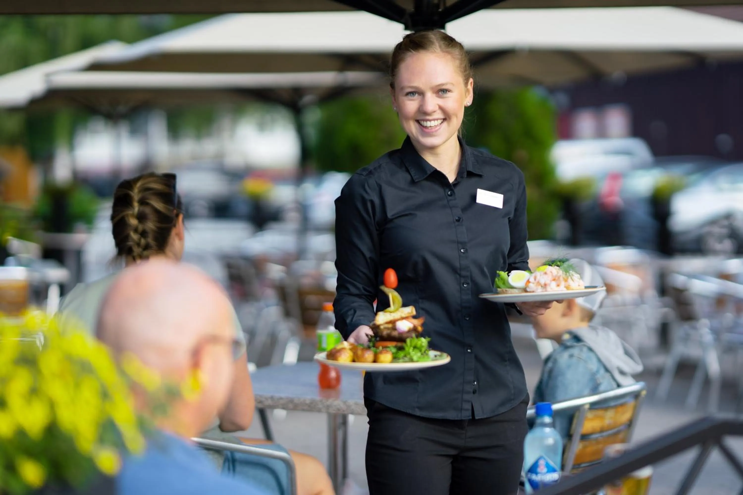 Restaurant/places to eat in Lampeland Hotel