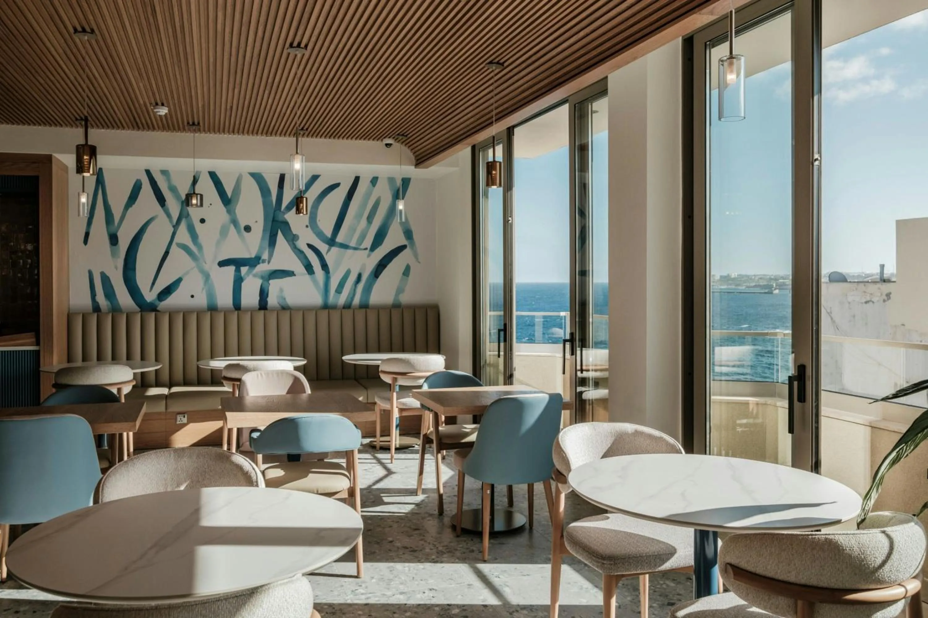 Restaurant/places to eat in Courtyard by Marriott Sliema