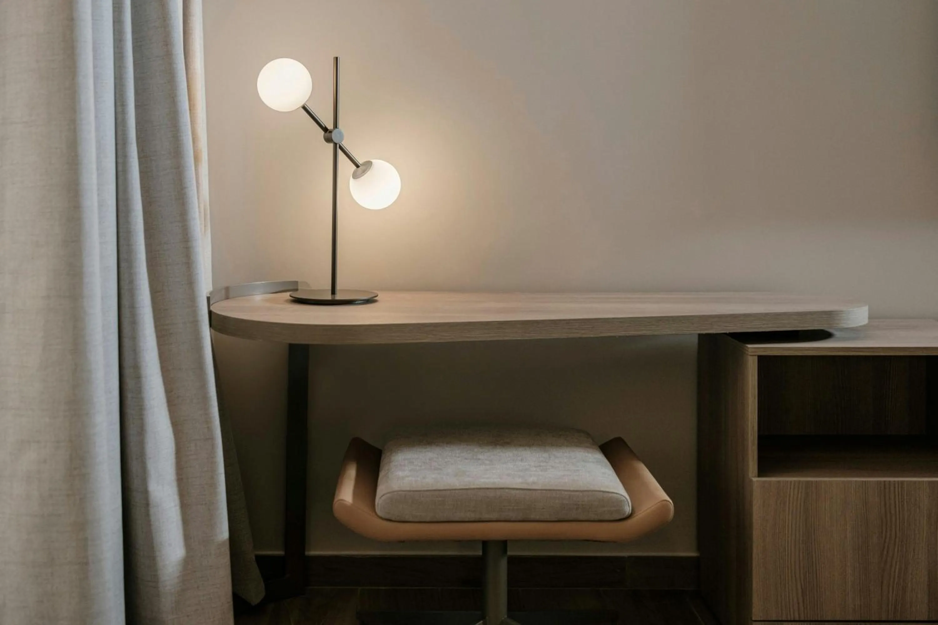 Photo of the whole room in Courtyard by Marriott Sliema