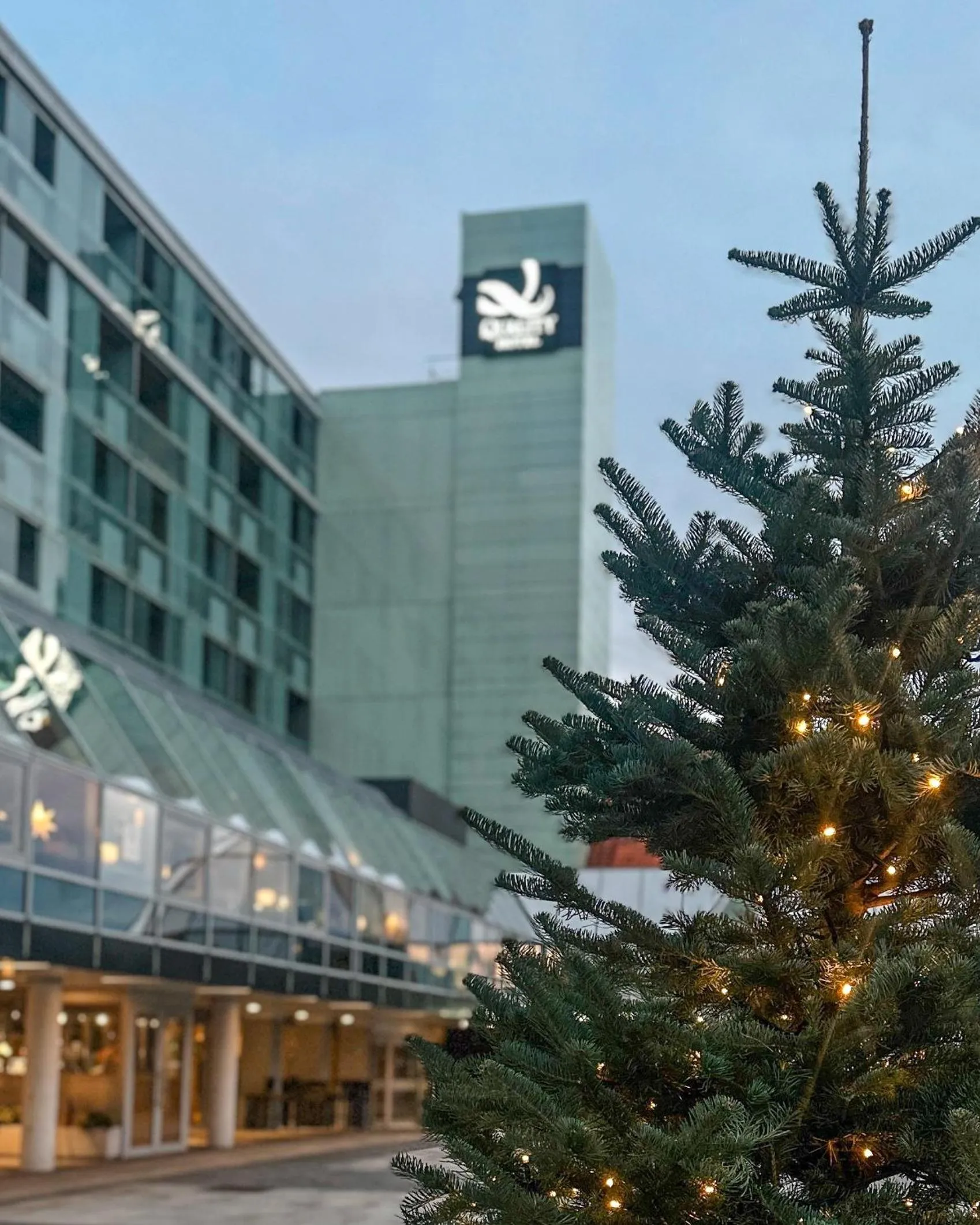 Facade/entrance in Quality Hotel Maritim