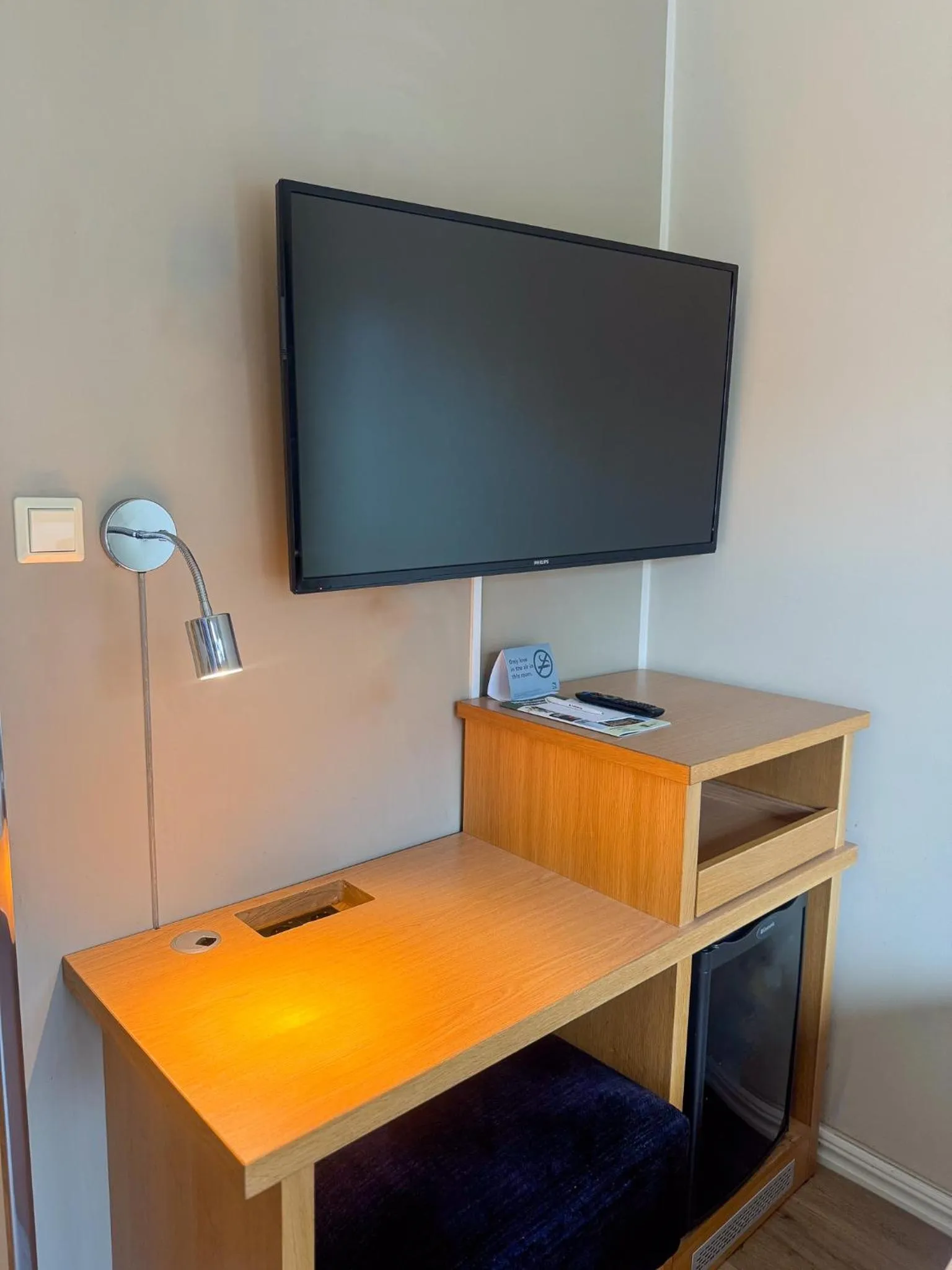 TV and multimedia in Quality Hotel Maritim