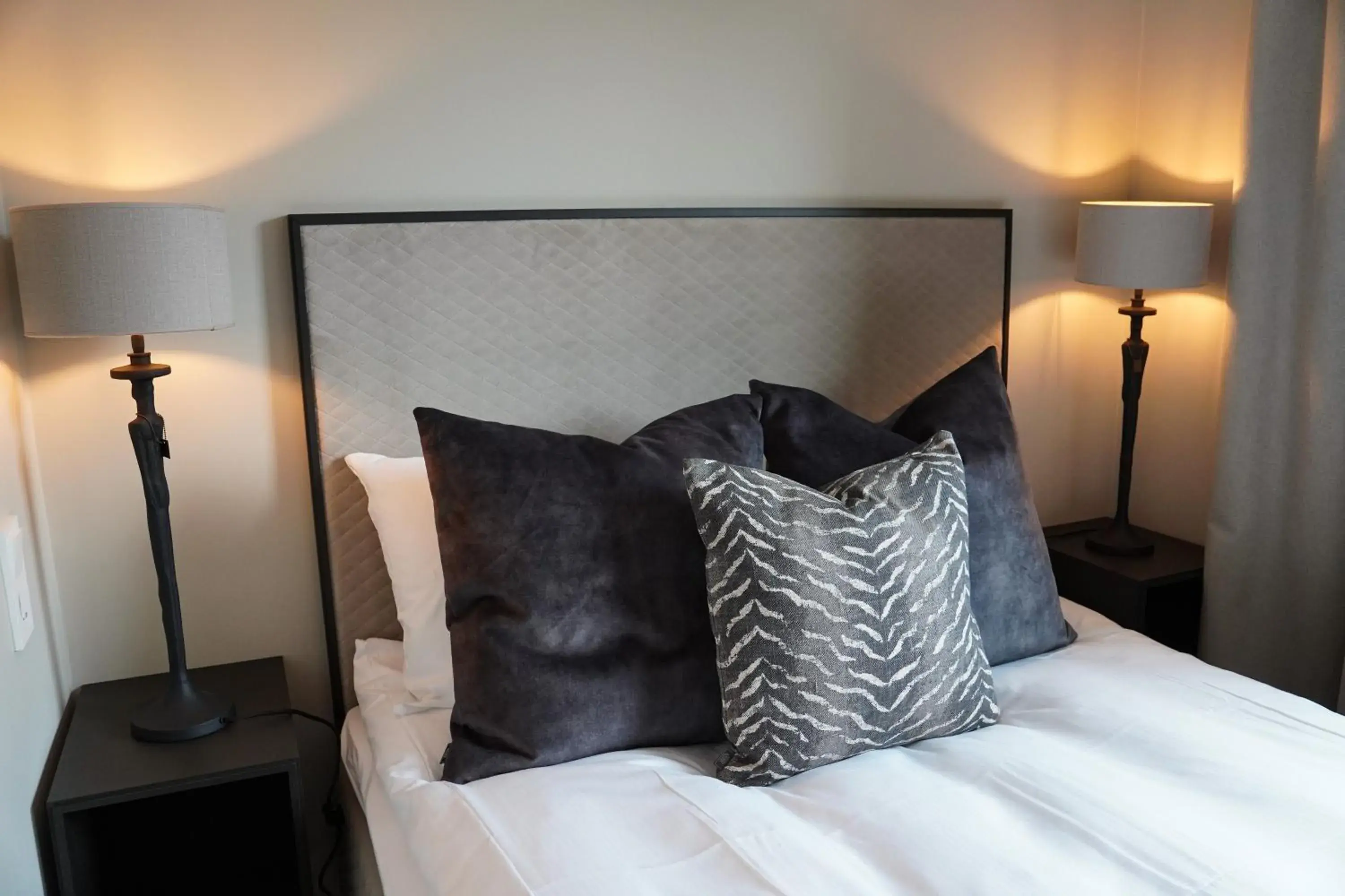 Standard Single Room in Quality Hotel Grand Royal Standard Single Room in Quality Hotel Grand Royal