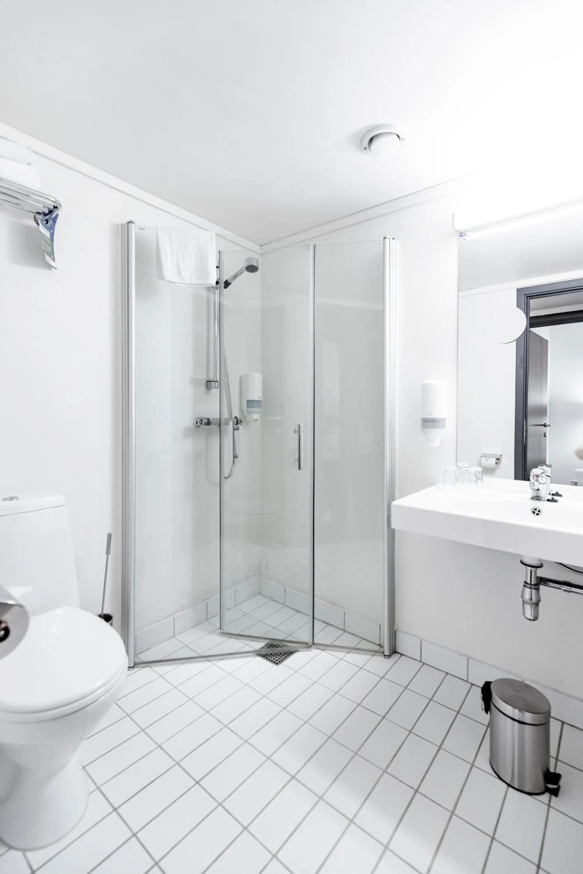 Bathroom in Aiden by Best Western Haugesund Airport