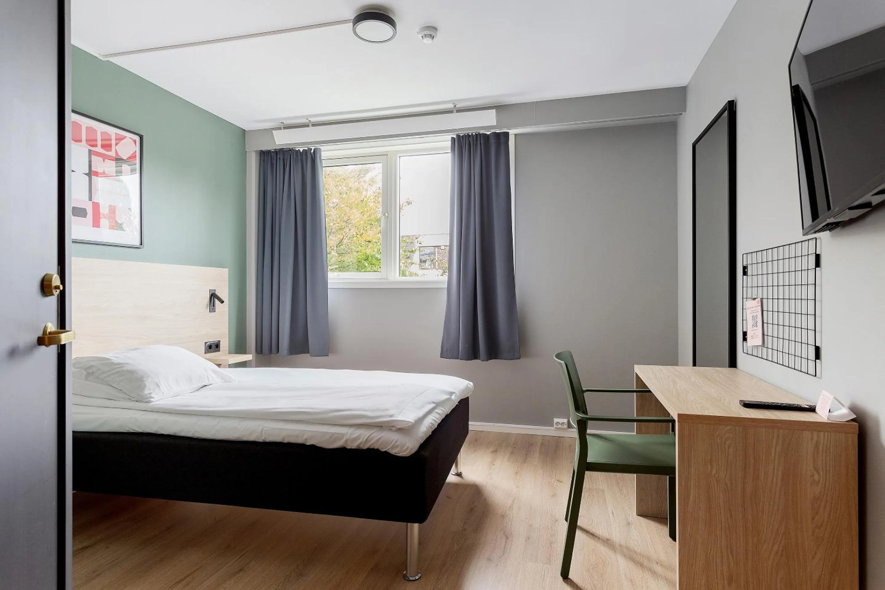 Photo of the whole room, Bed in Aiden by Best Western Haugesund Airport