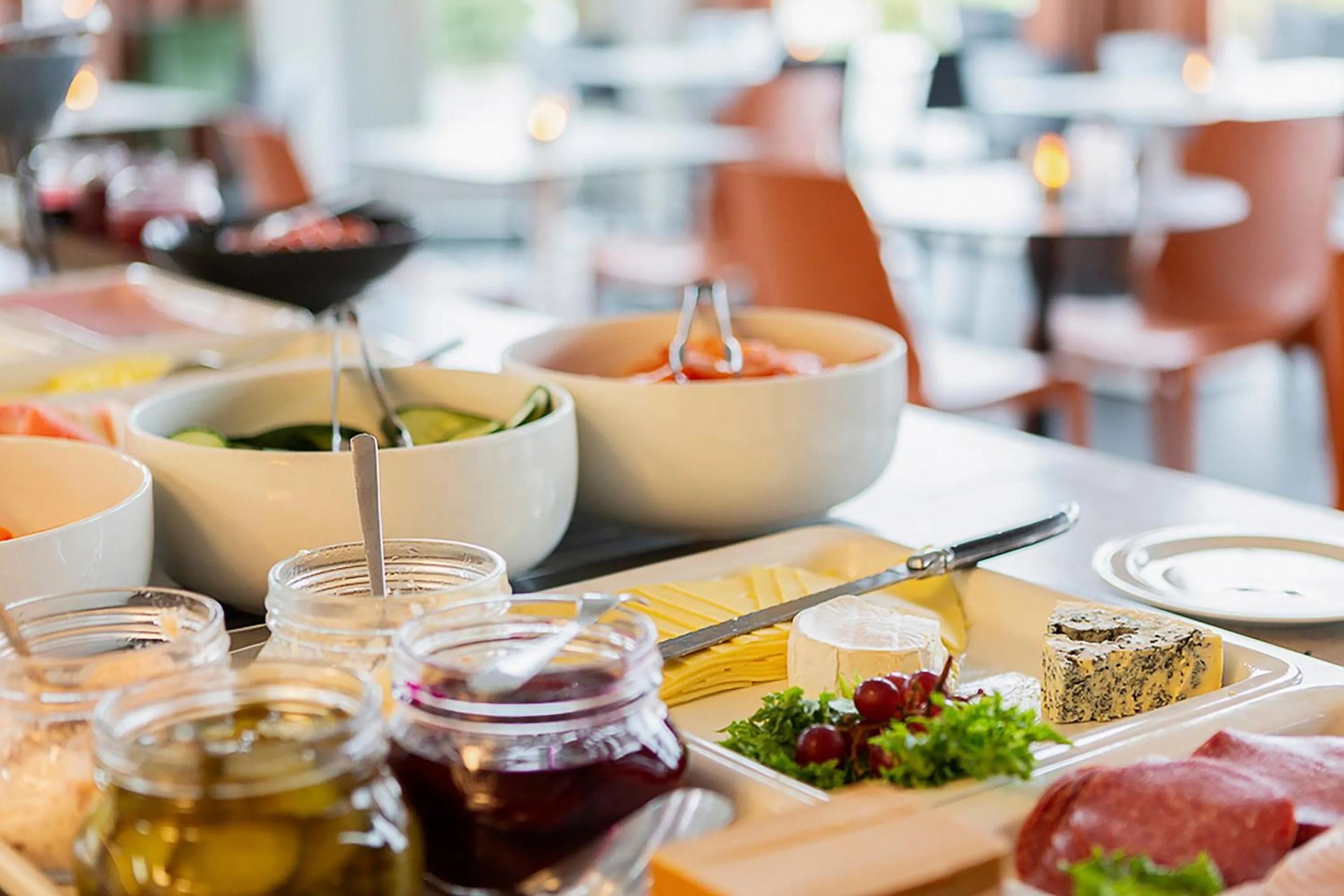 Buffet breakfast in Aiden by Best Western Haugesund Airport