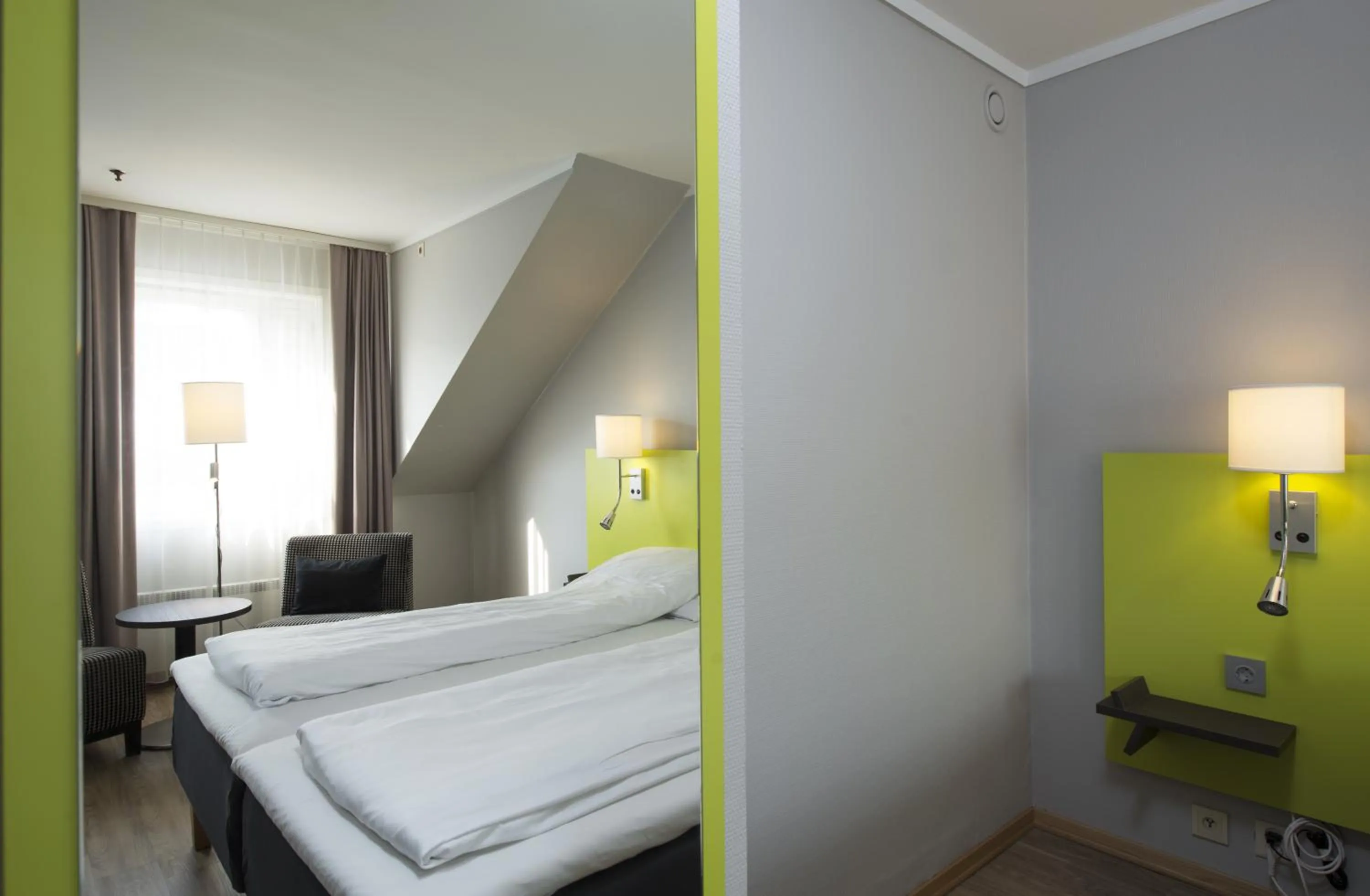 Photo of the whole room, Bed in Thon Hotel Hallingdal