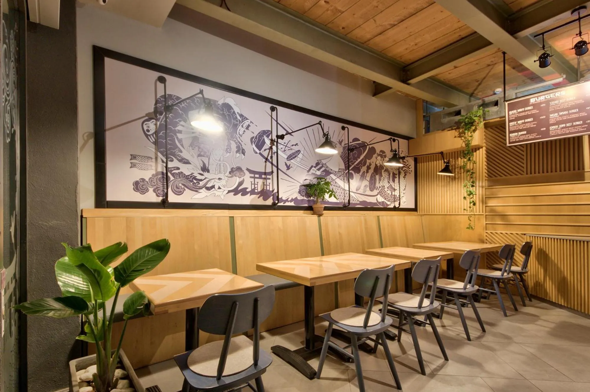 Restaurant/places to eat in The Preluna Hotel