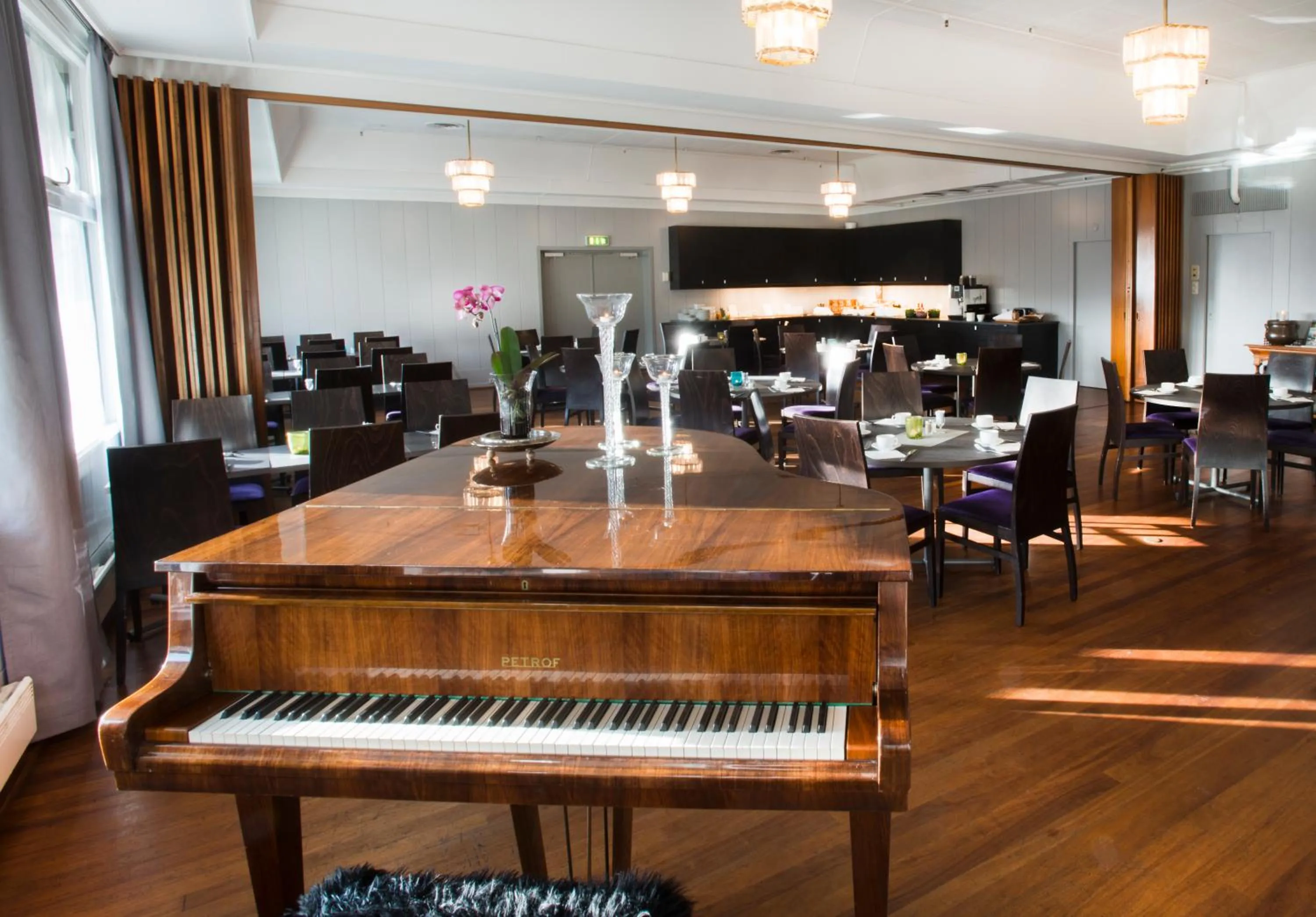 Breakfast in Home Hotel Park