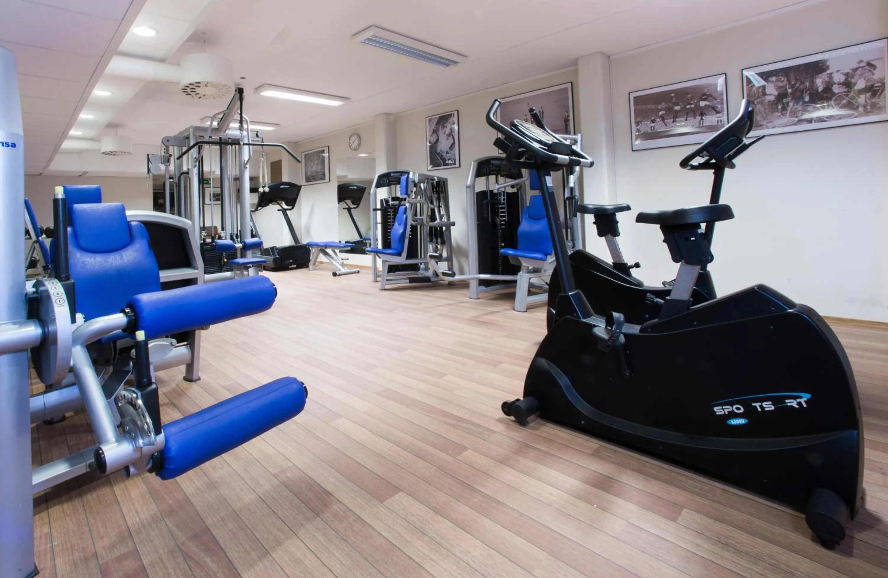 Fitness centre/facilities in Home Hotel Park