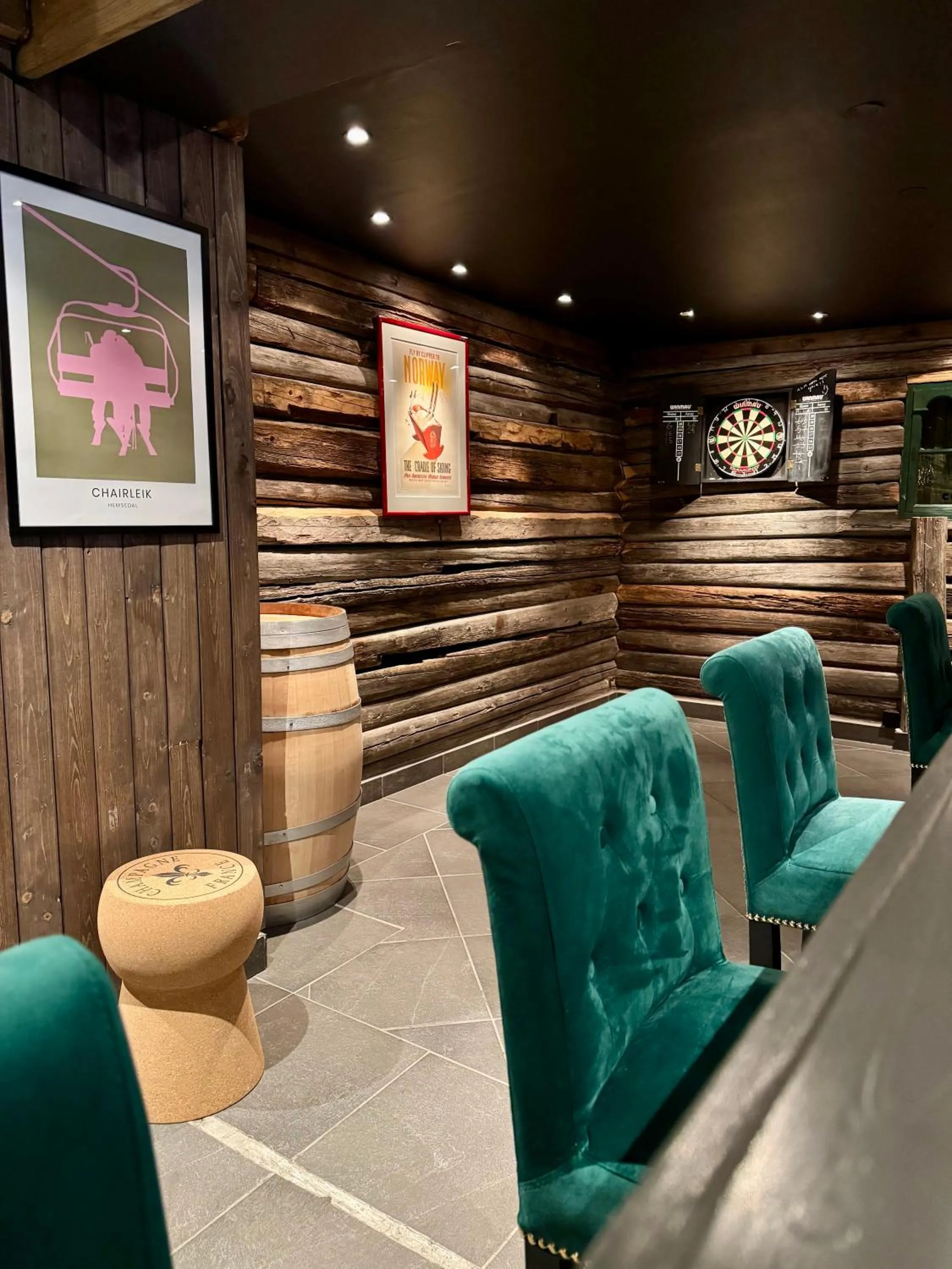 Game Room in Skogstad Hotel - Unike Hoteller