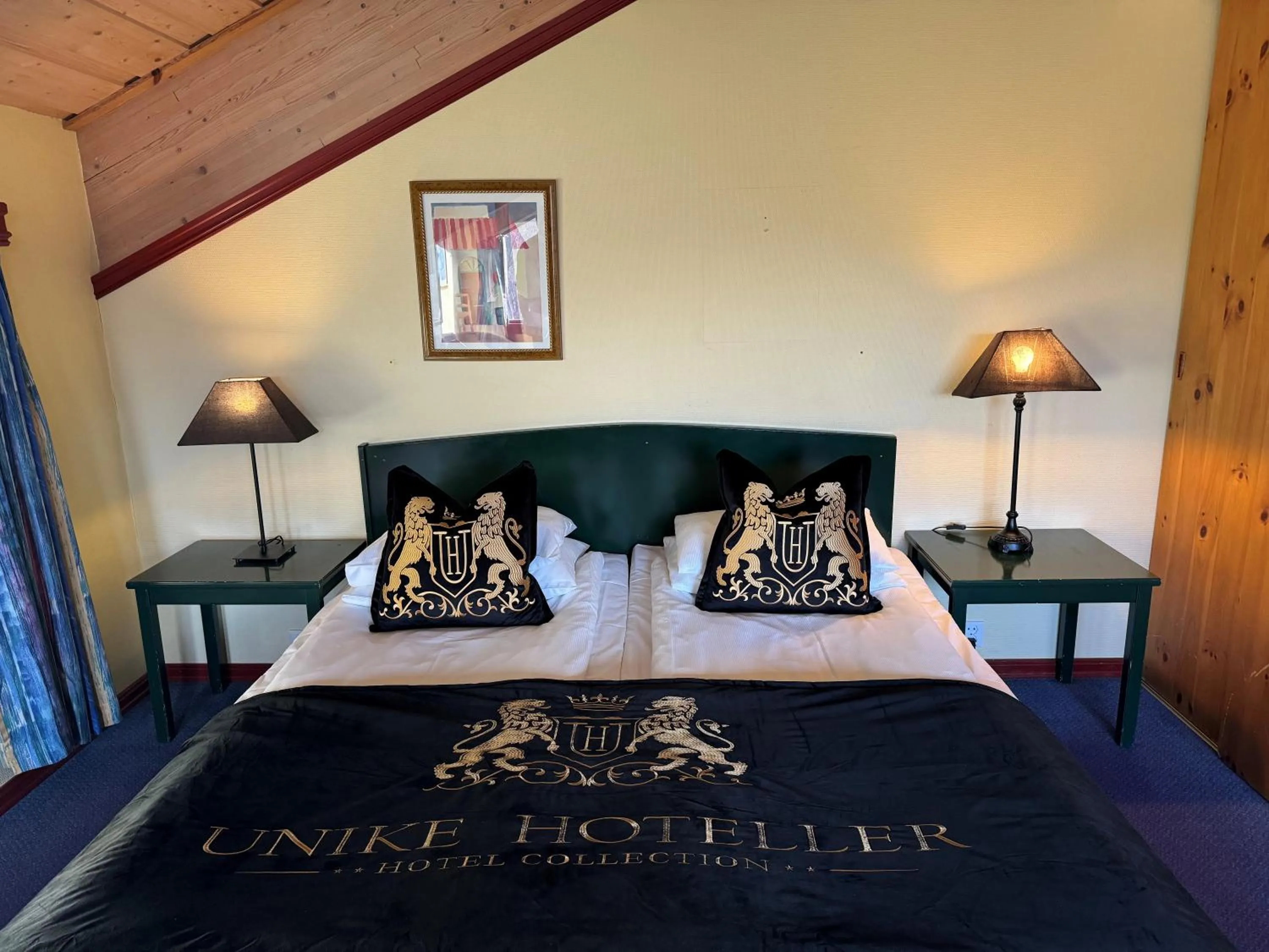 Bed in Skogstad Hotel - Unike Hoteller