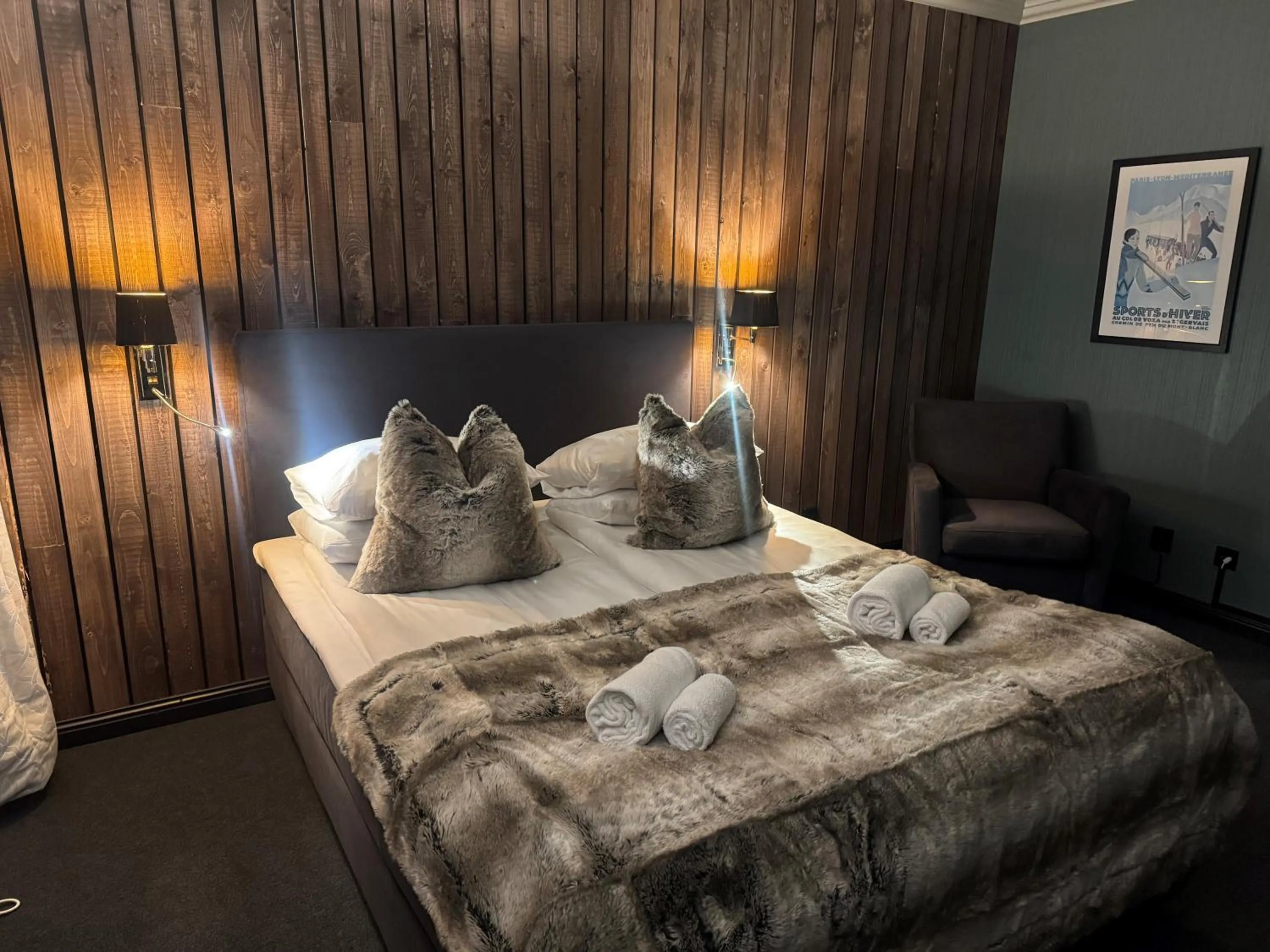 Bed in Skogstad Hotel - Unike Hoteller