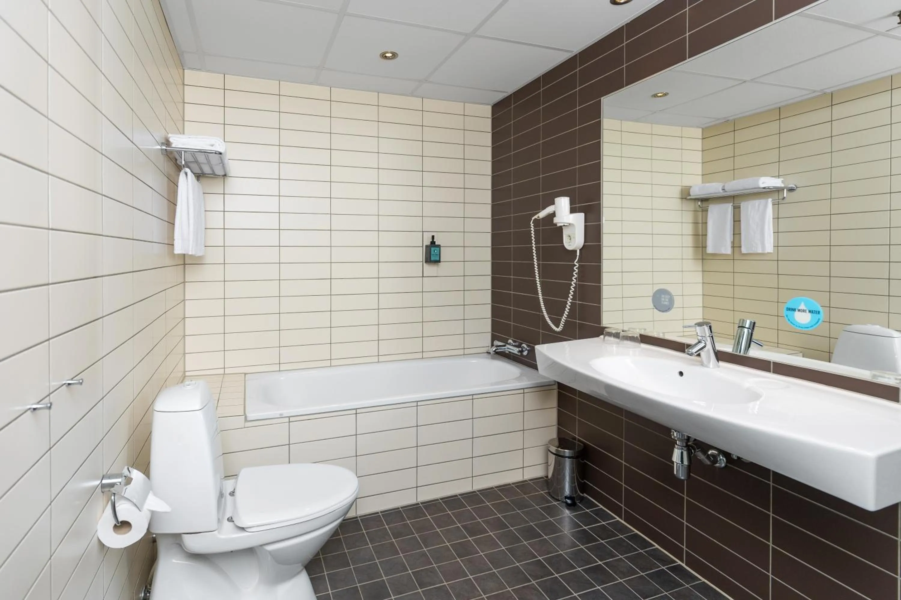 Bathroom in Comfort Hotel Kristiansand