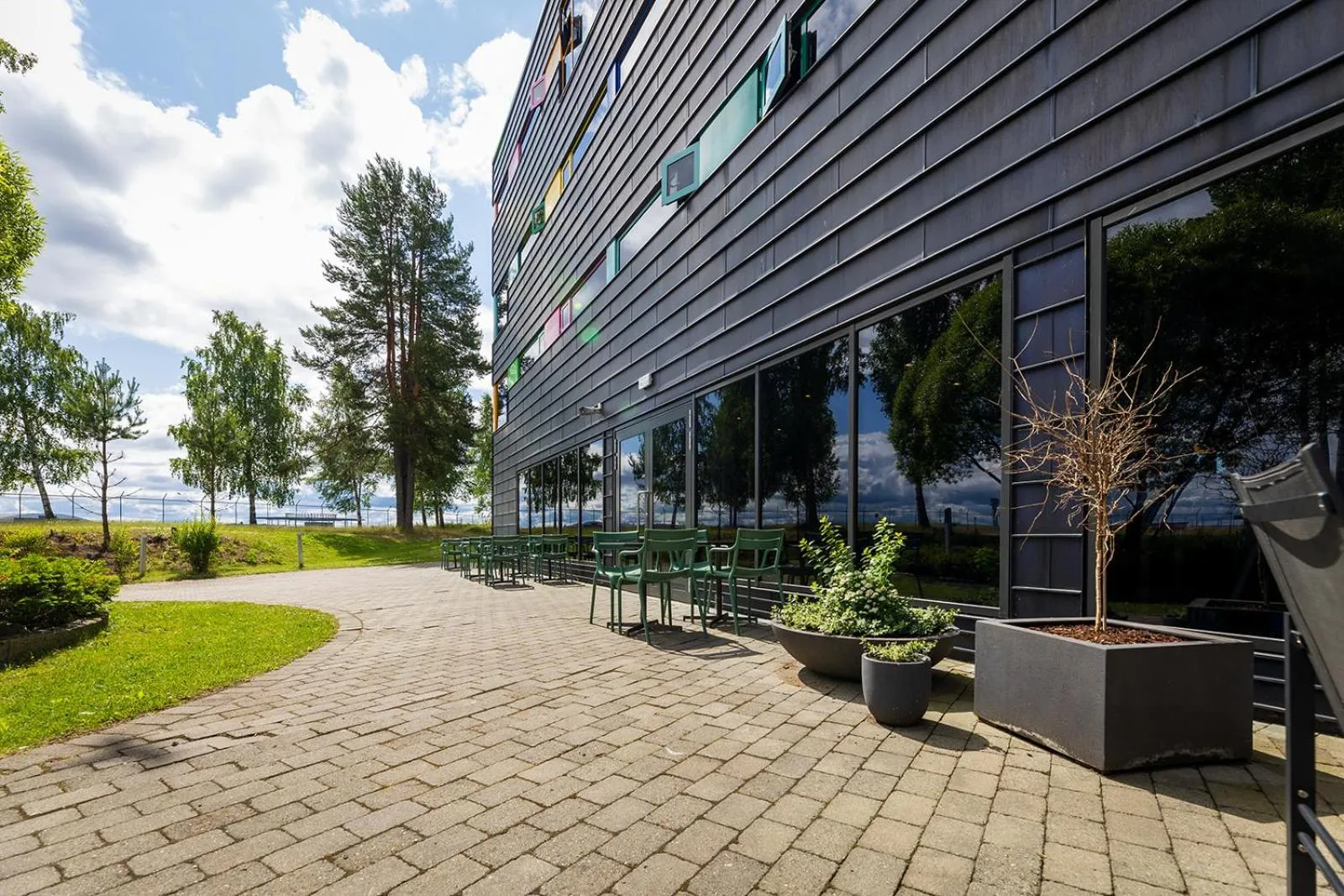 Balcony/Terrace in Comfort Hotel RunWay