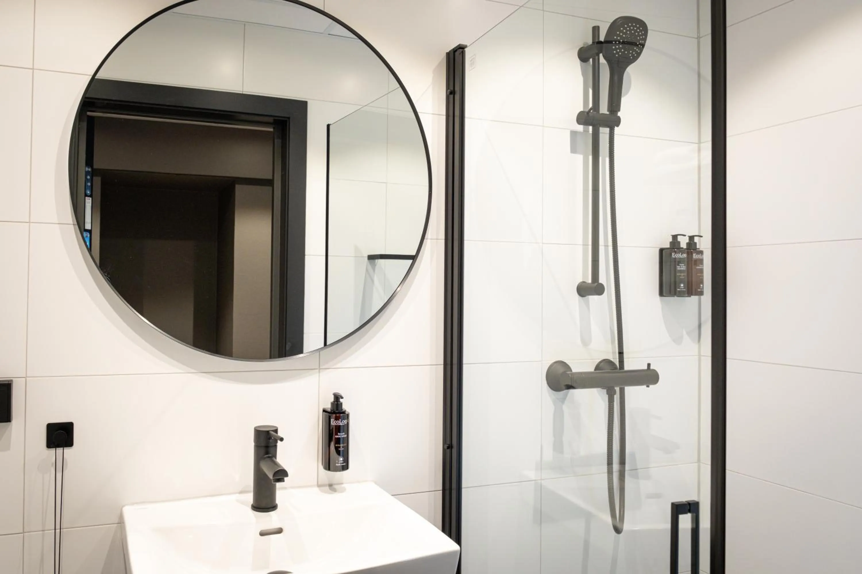 Shower in Quality Hotel Grand Steinkjer