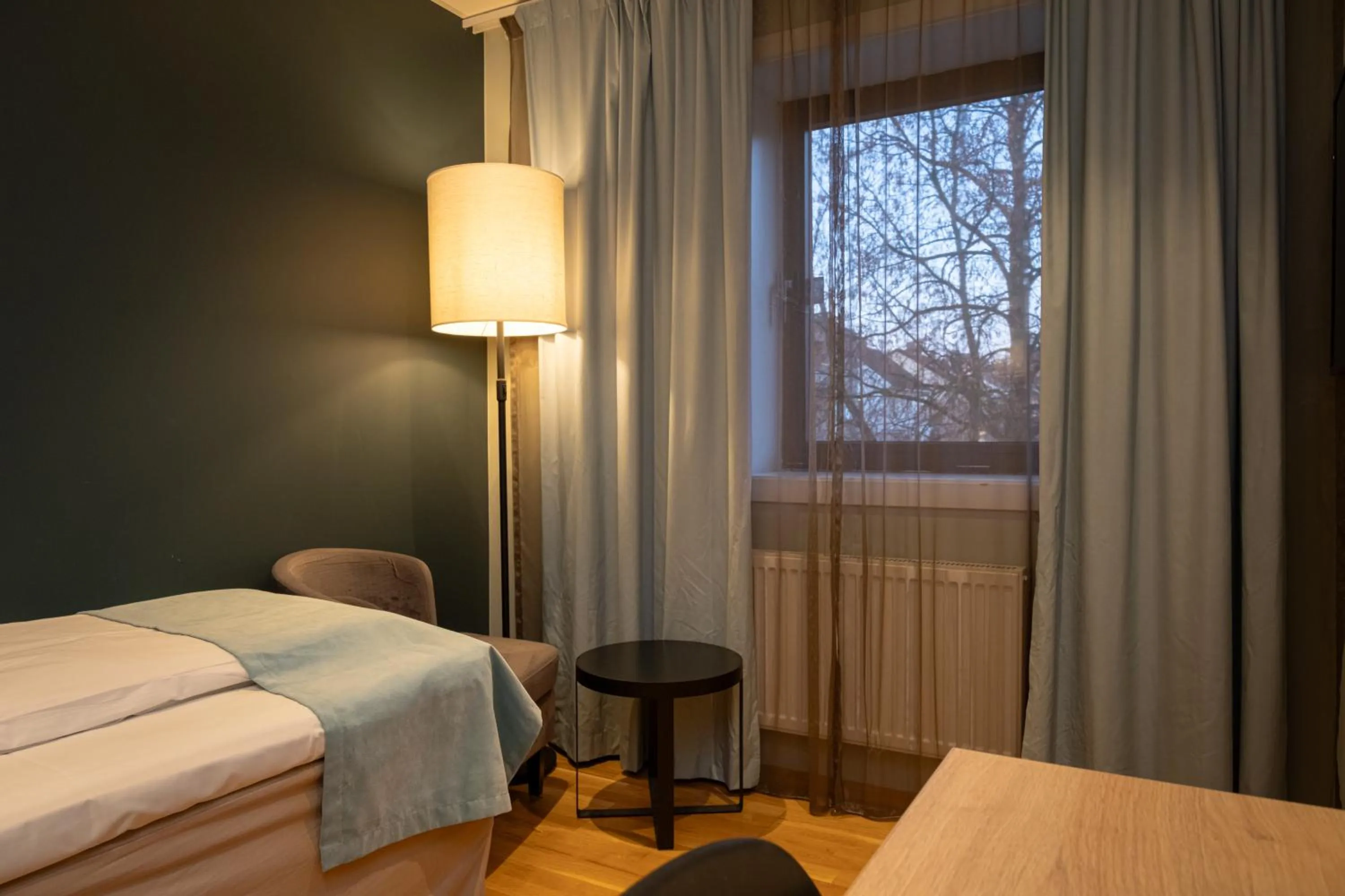 Seating area, Bed in Quality Hotel Grand Steinkjer