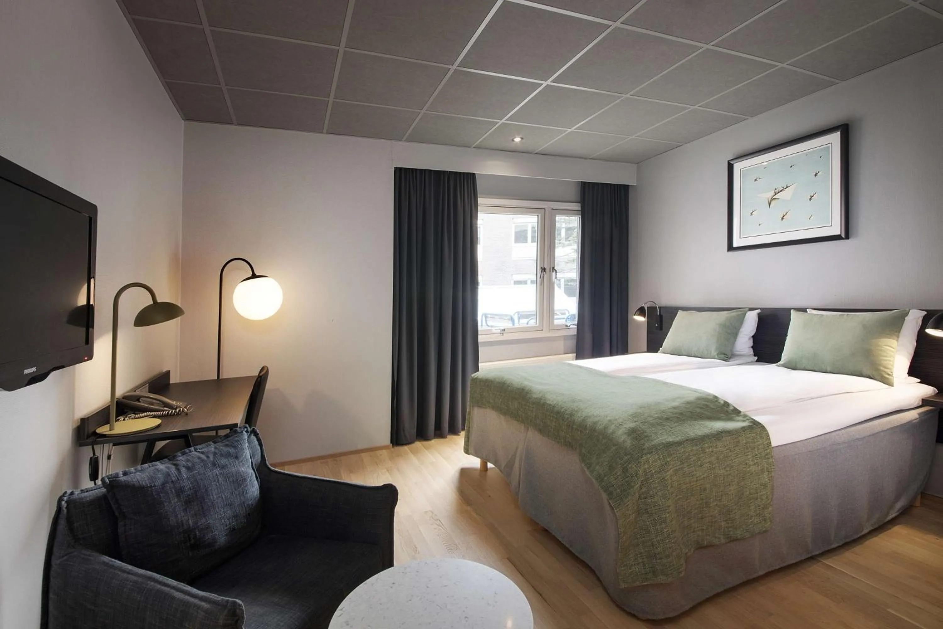 Bedroom, Bed in Scandic Ambassadeur Drammen