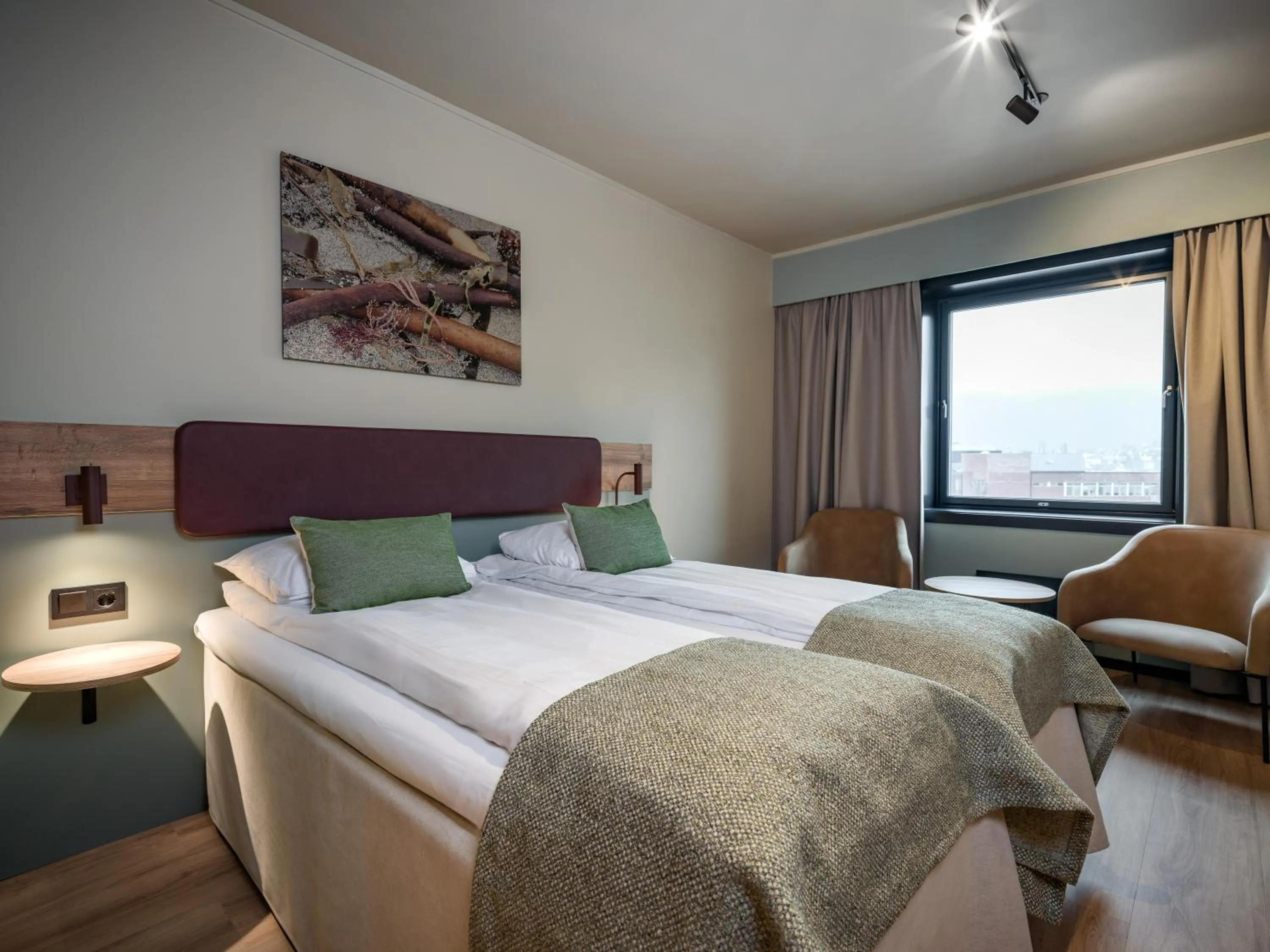 Photo of the whole room, Bed in Quality Hotel Grand Tromsø