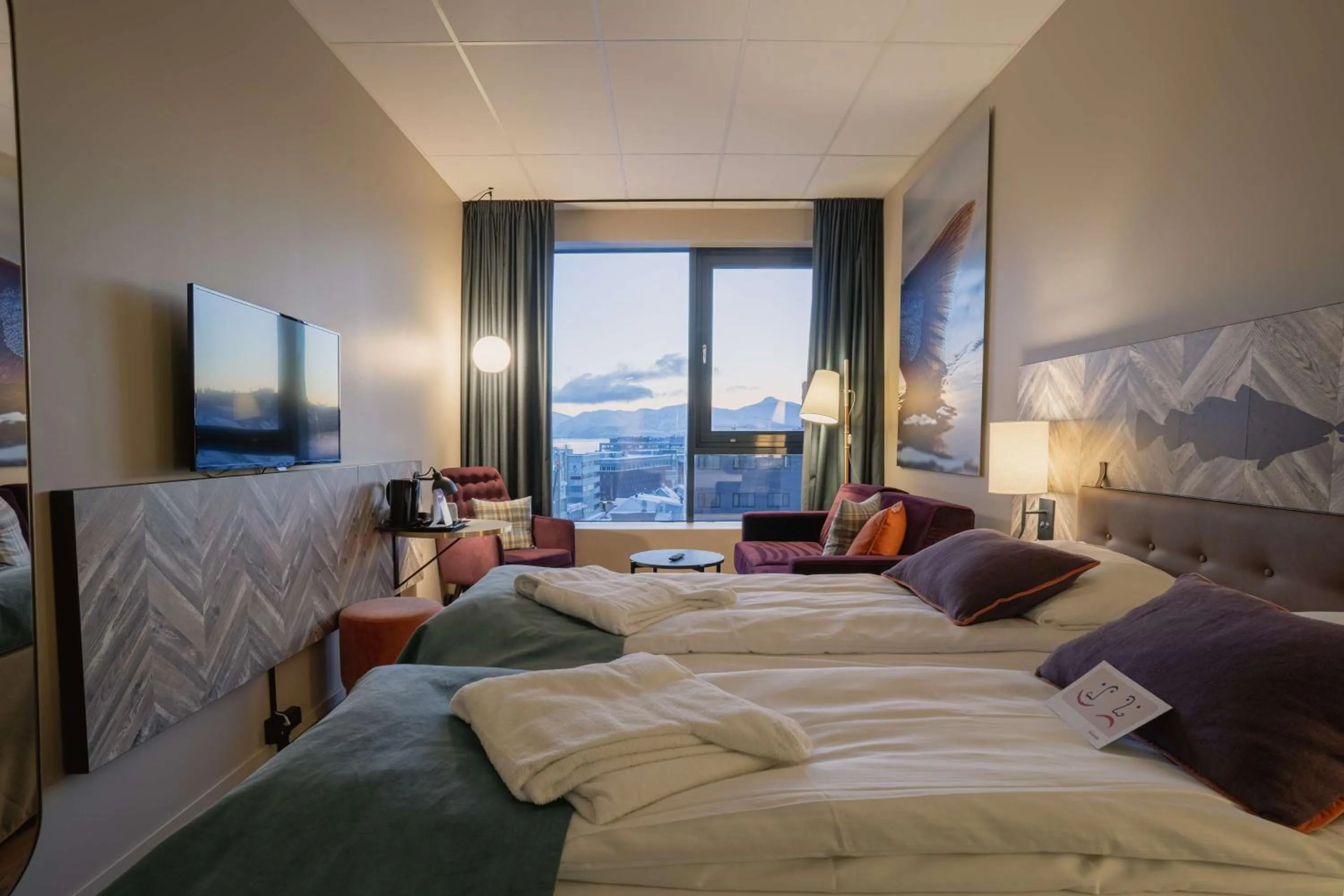 Photo of the whole room, Bed in Quality Hotel Grand Tromsø