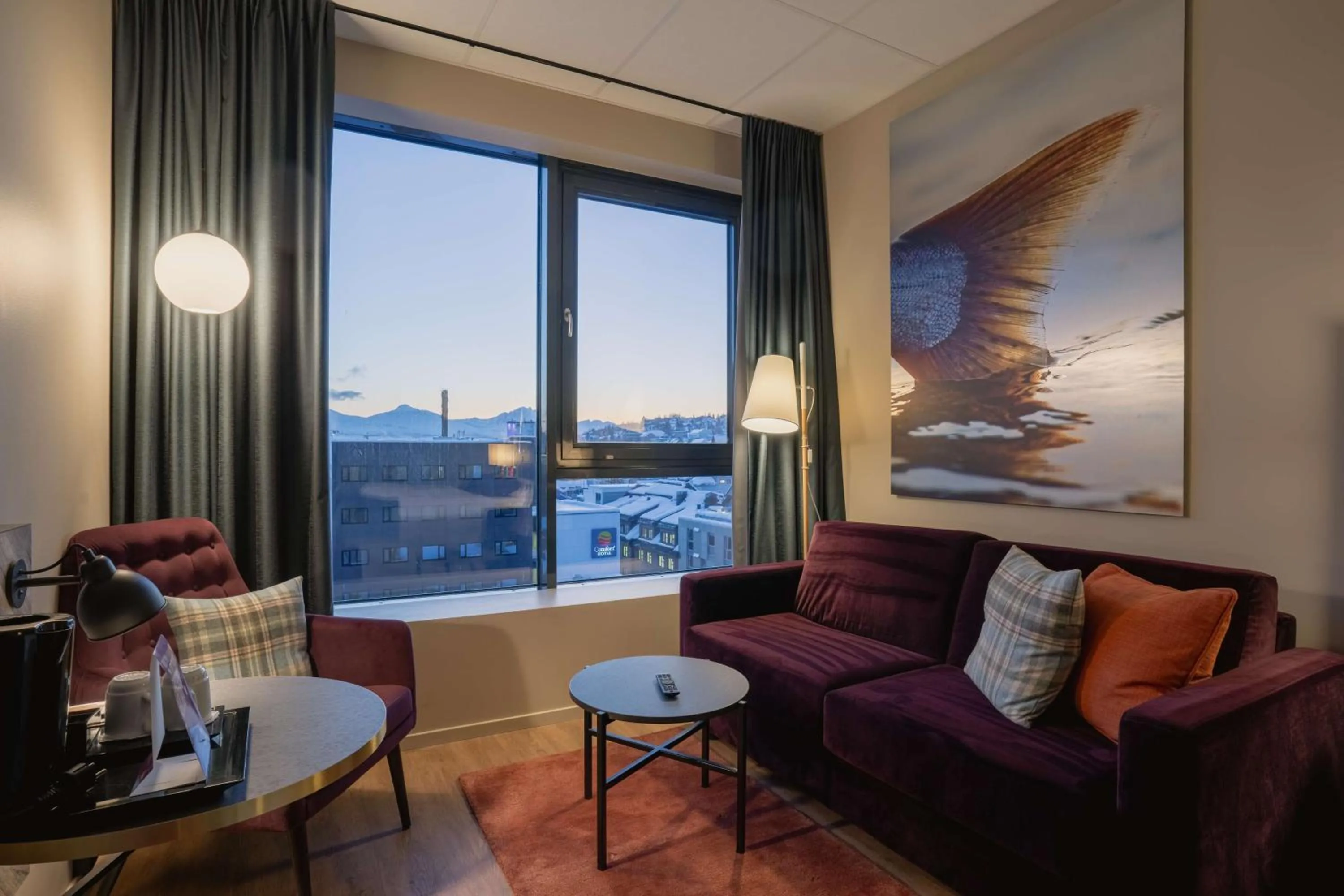 Mountain view in Quality Hotel Grand Tromsø