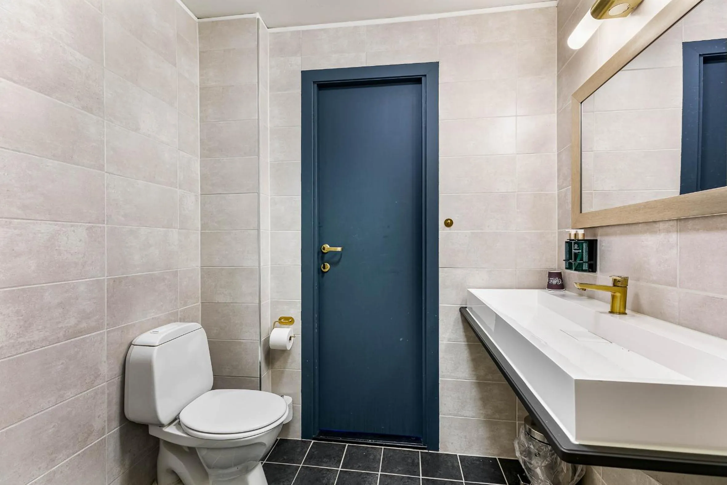 Shower in Storebaug Hotell & Kro