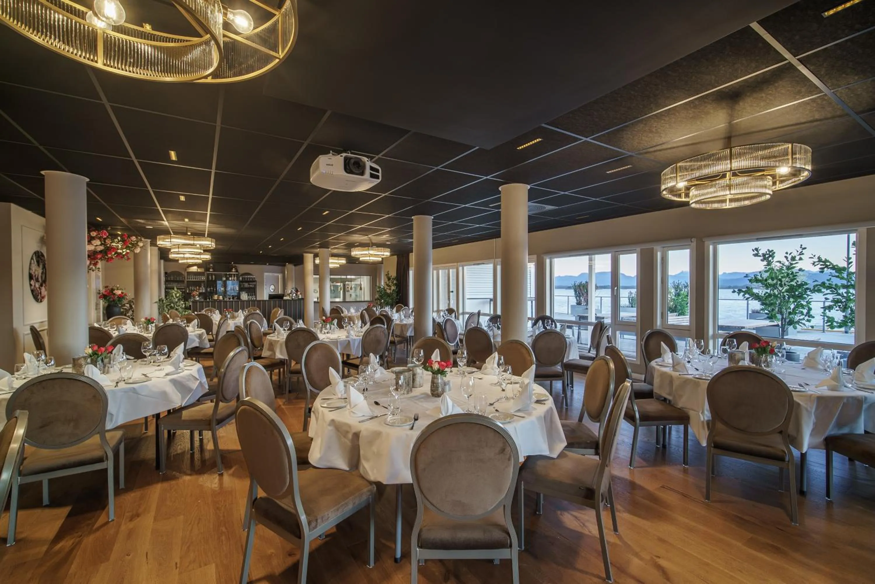Food in Molde Fjordhotell - by Classic Norway Hotels