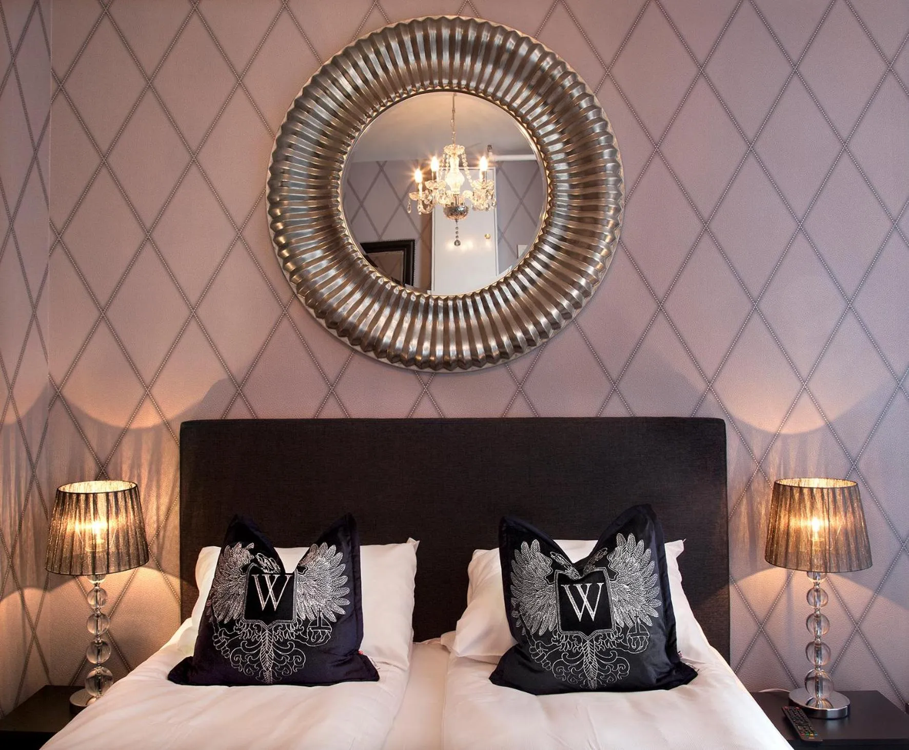 Bed in Hotel Wassilioff - Unike Hoteller