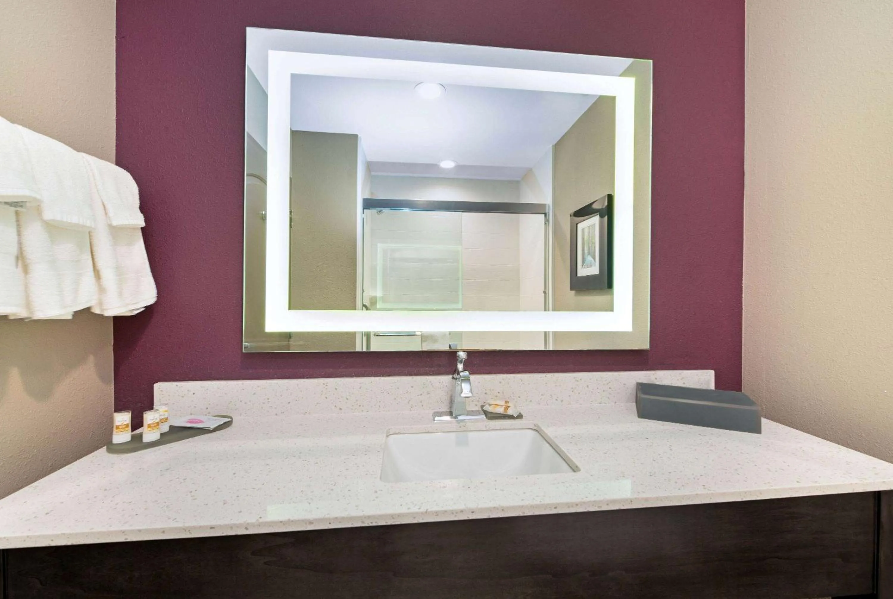 Bathroom in La Quinta by Wyndham West Monroe