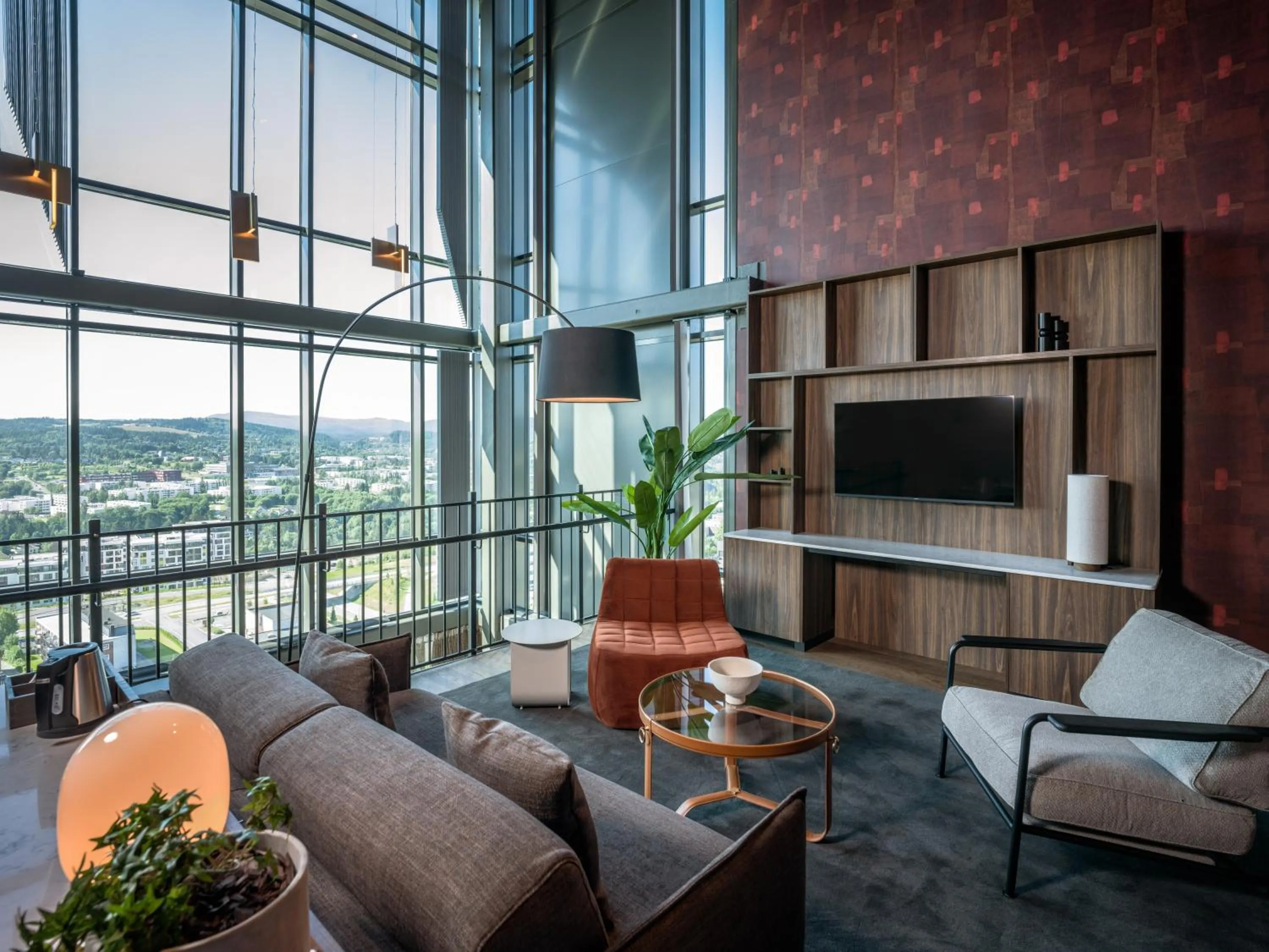 TV and multimedia in Quality Hotel Panorama