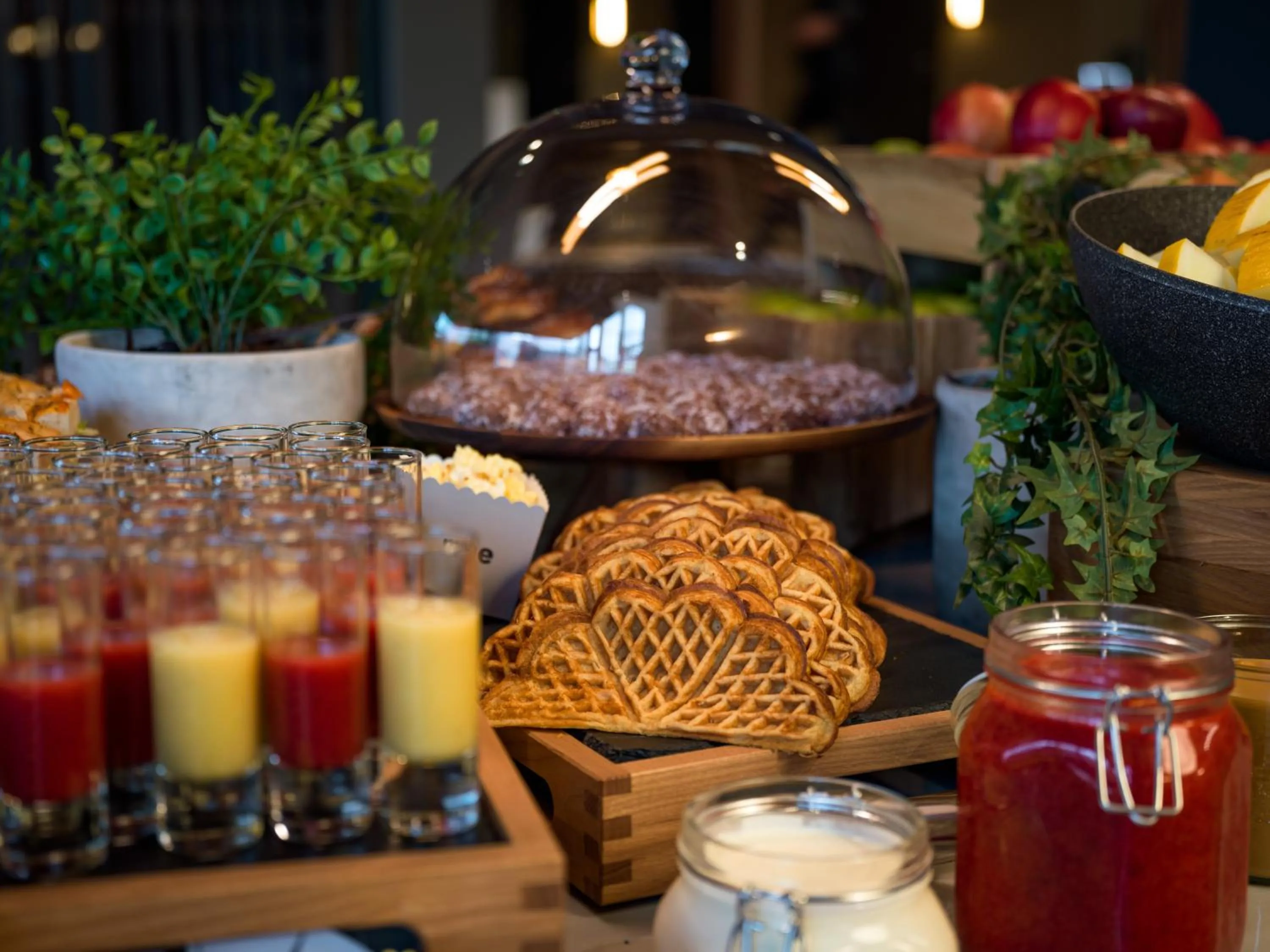 Coffee/tea facilities in Quality Hotel Panorama