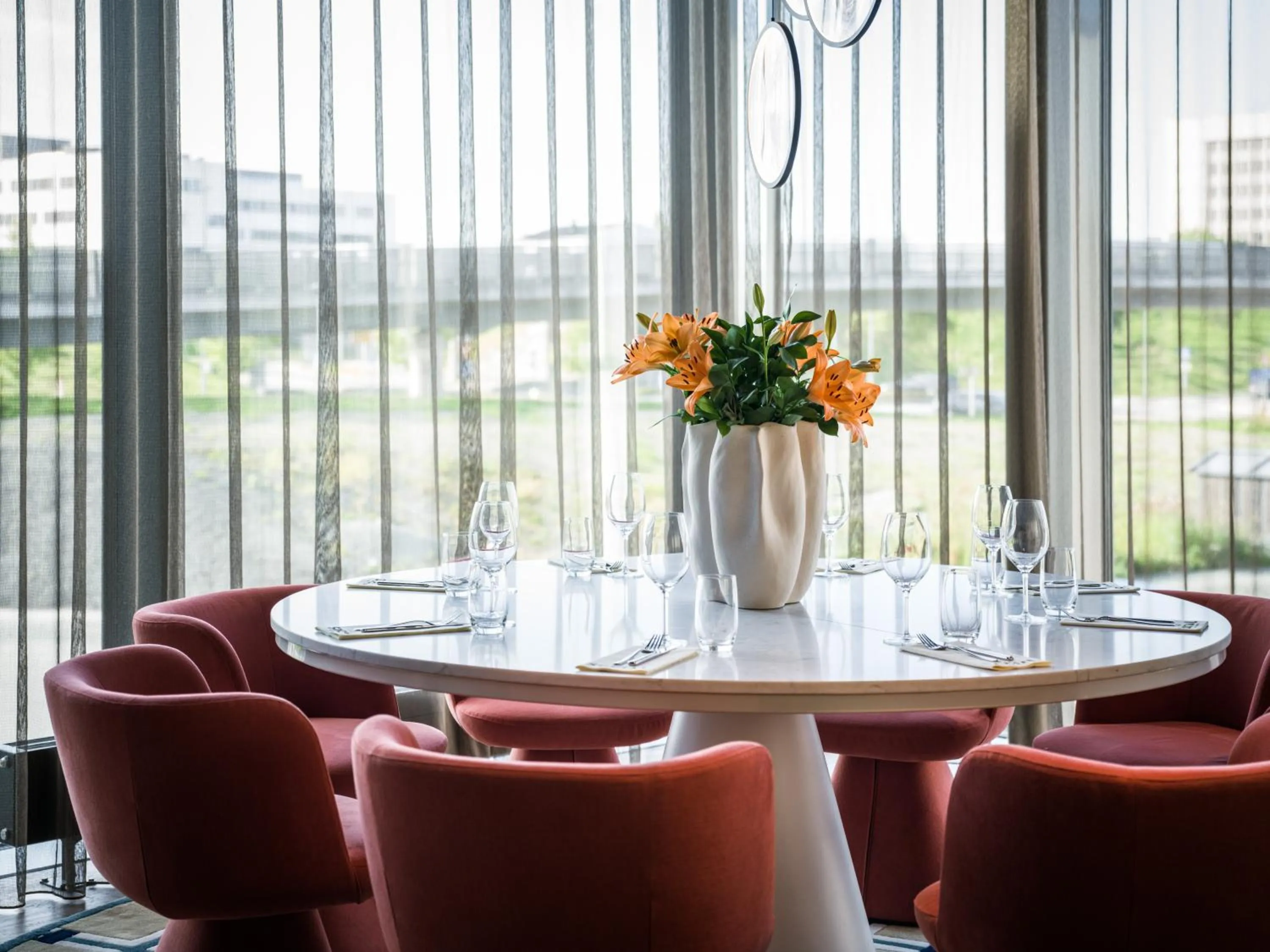 Restaurant/places to eat in Quality Hotel Panorama