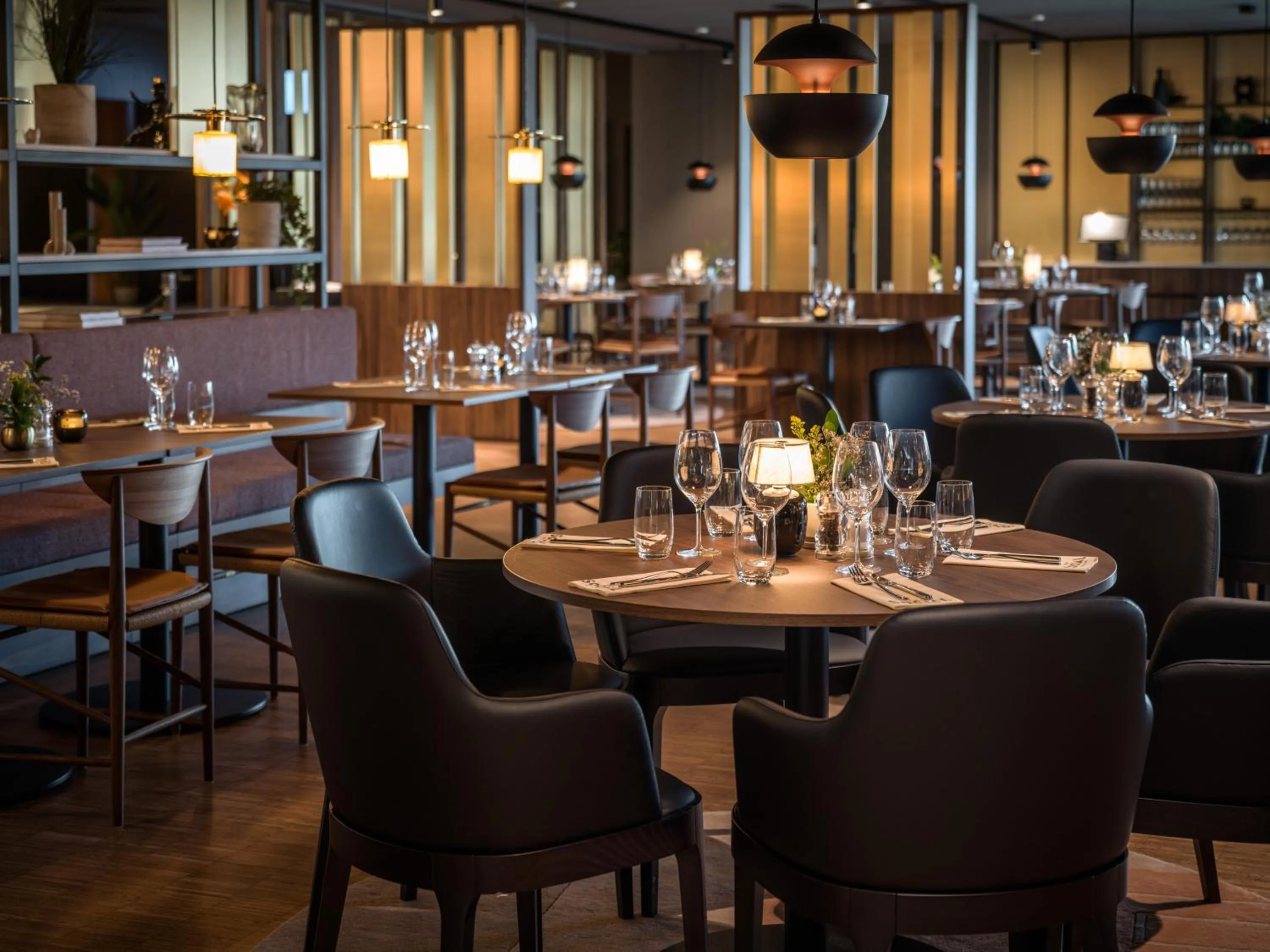 Restaurant/places to eat in Quality Hotel Panorama