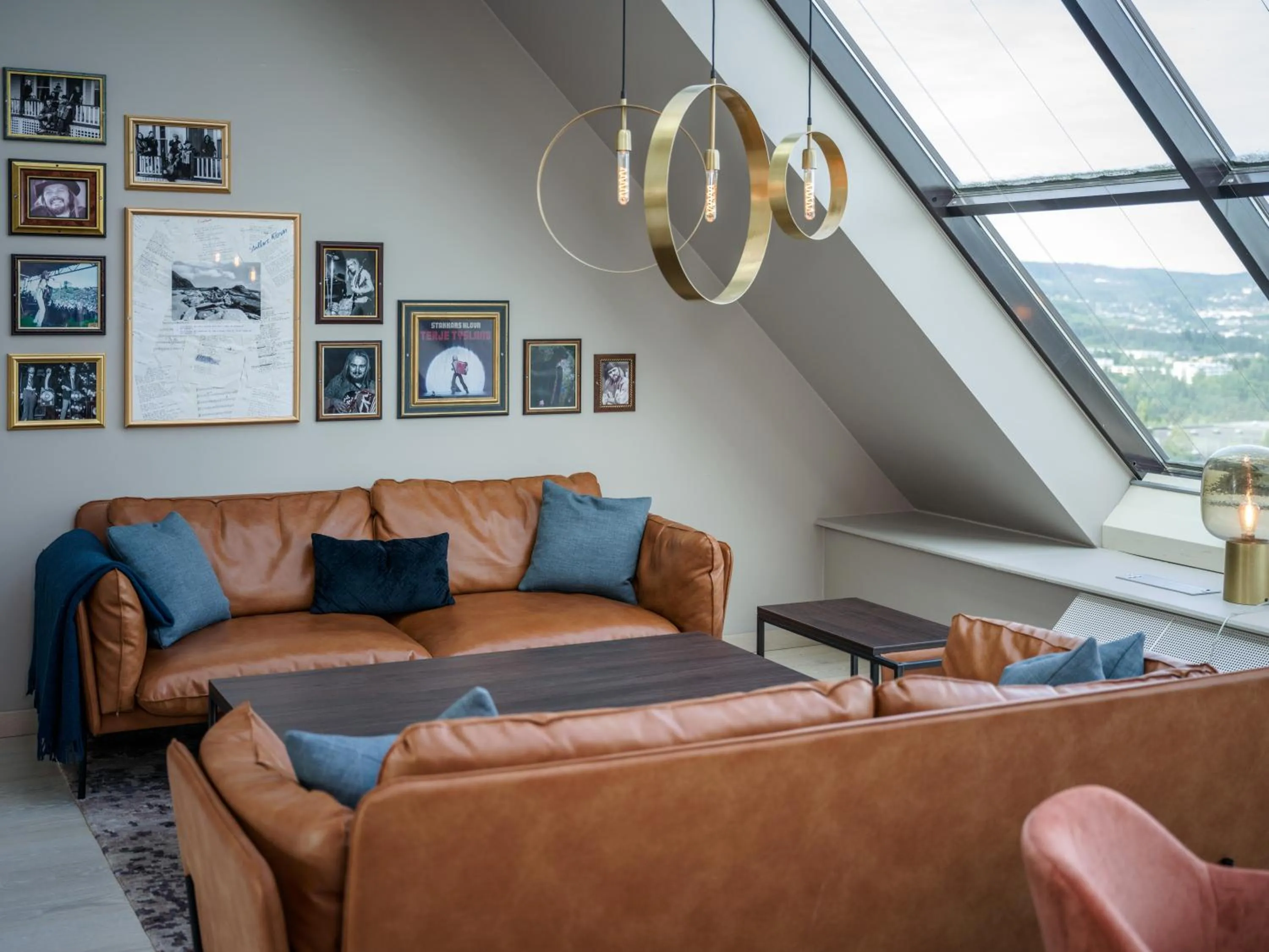 TV and multimedia in Quality Hotel Panorama