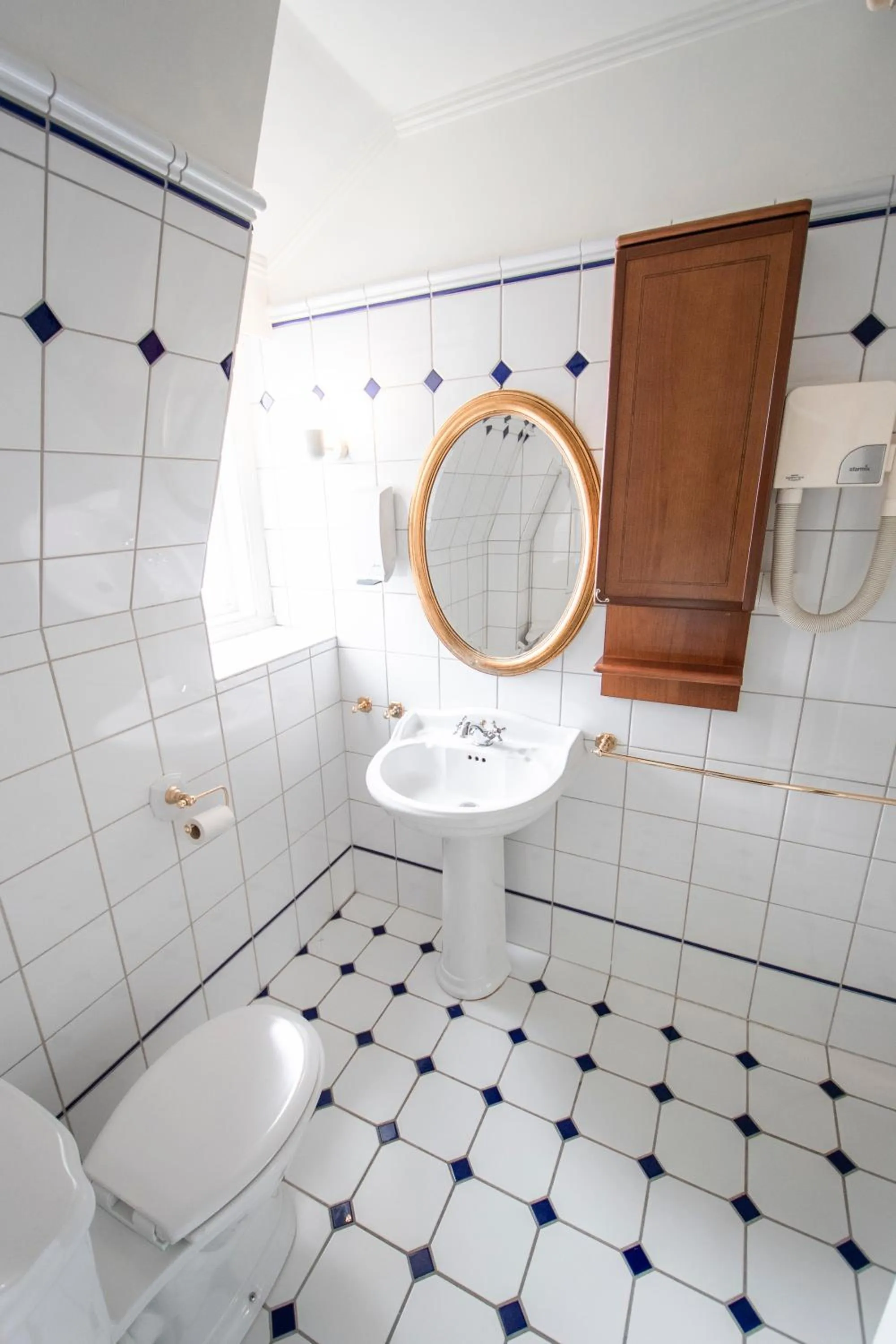 Bathroom in Grand Hotel Hønefoss